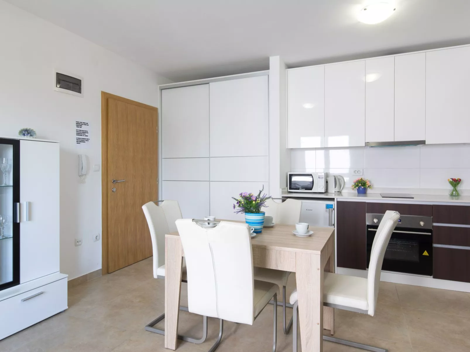 "Nino3" mit Balkon - Image-tags.info