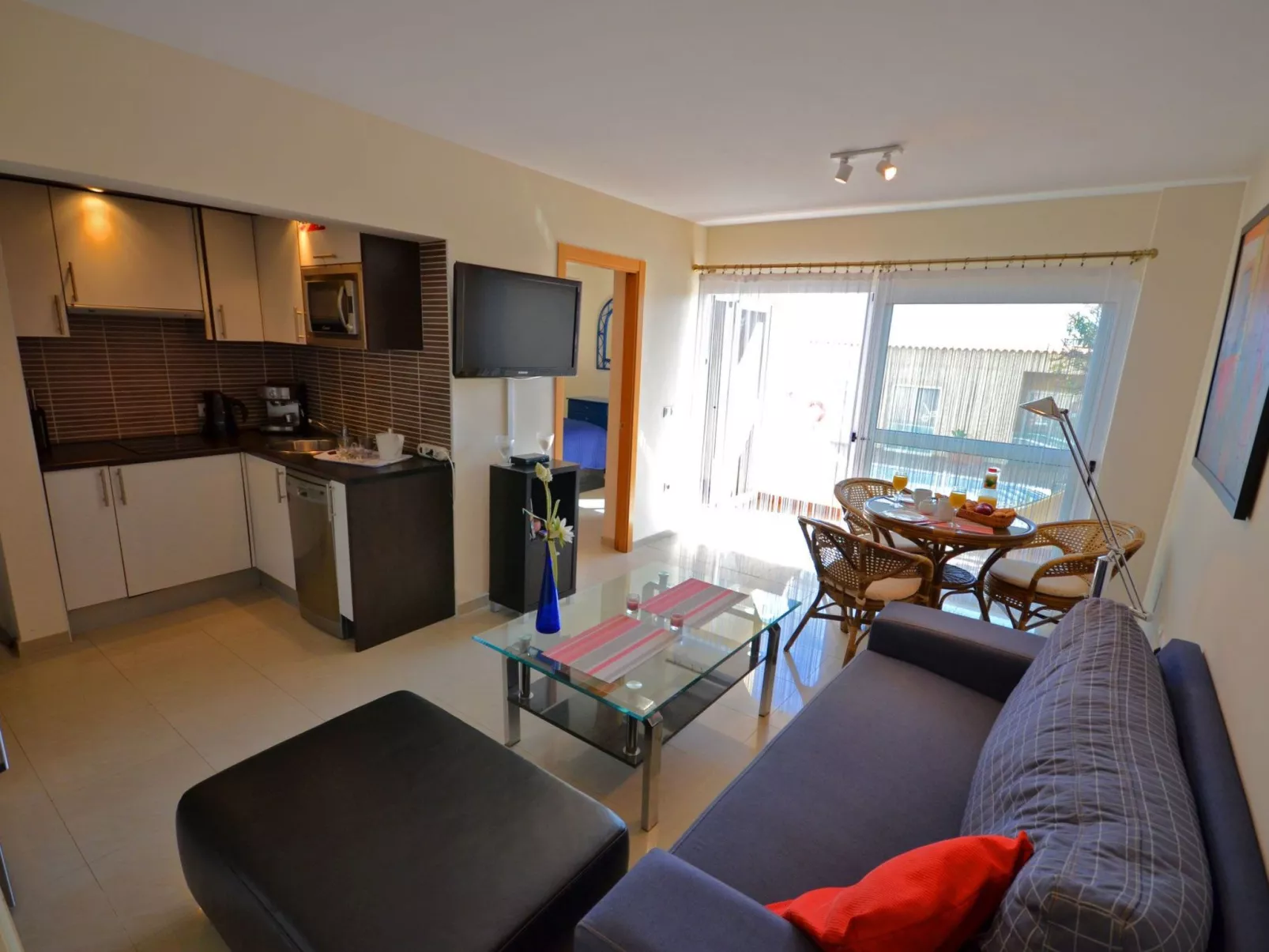 Wunderschöne Ferienwohnung in Costa Calma mit gemeinsamem Pool, Terrasse und Ga - Image-tags.info