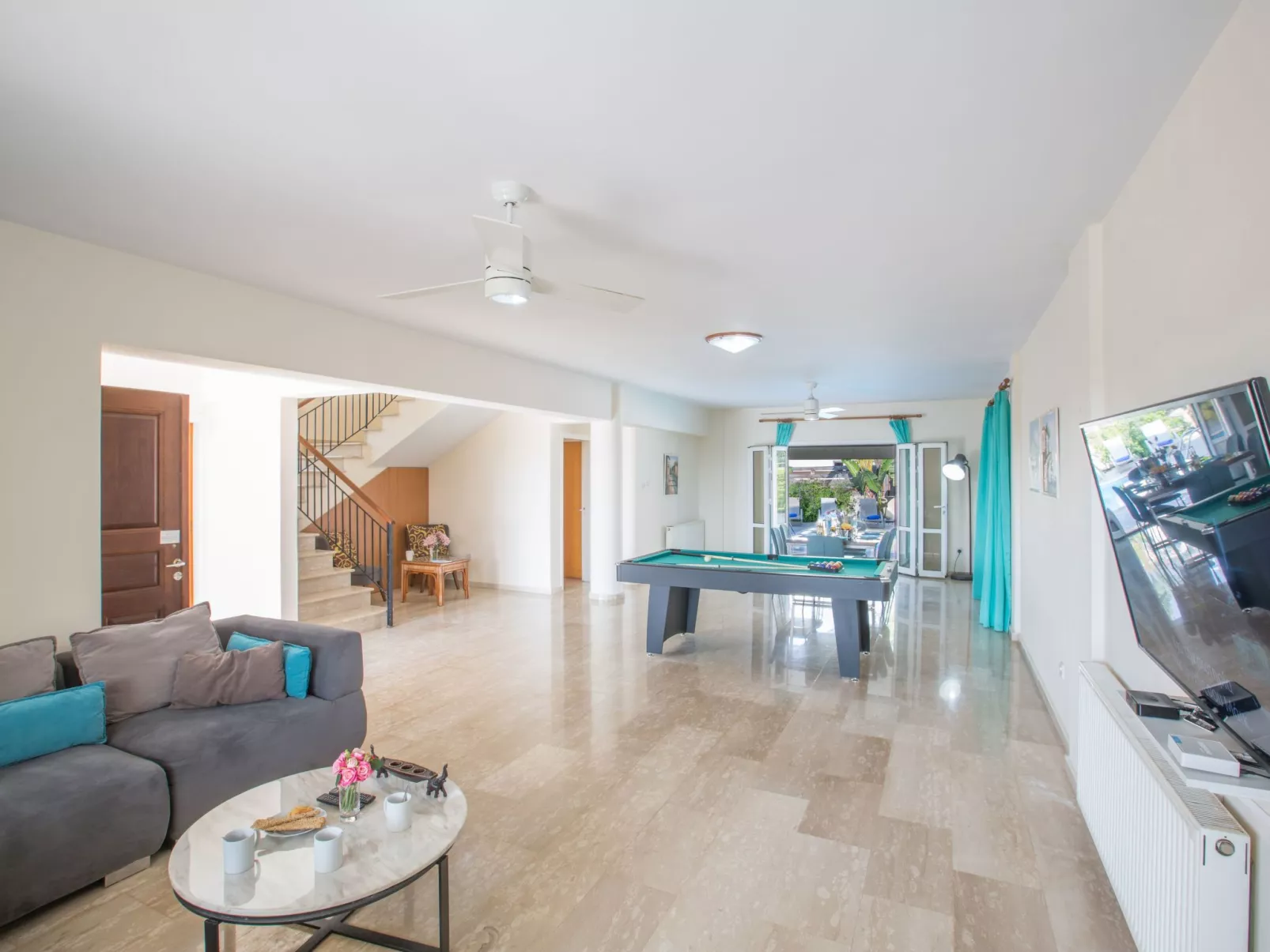 Geräumige und private Ferienvilla mit eigenem Pool - Image-tags.info