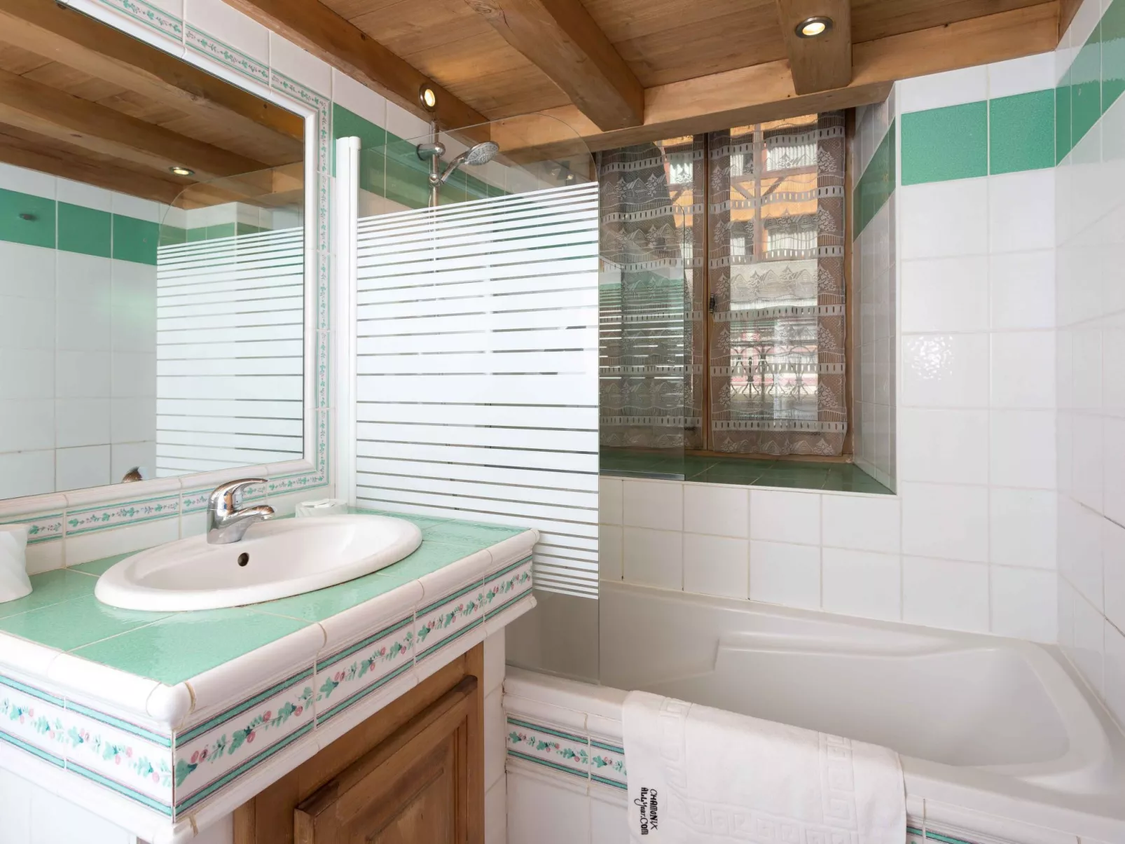 Lou Lou Apartment - Image-tags.info