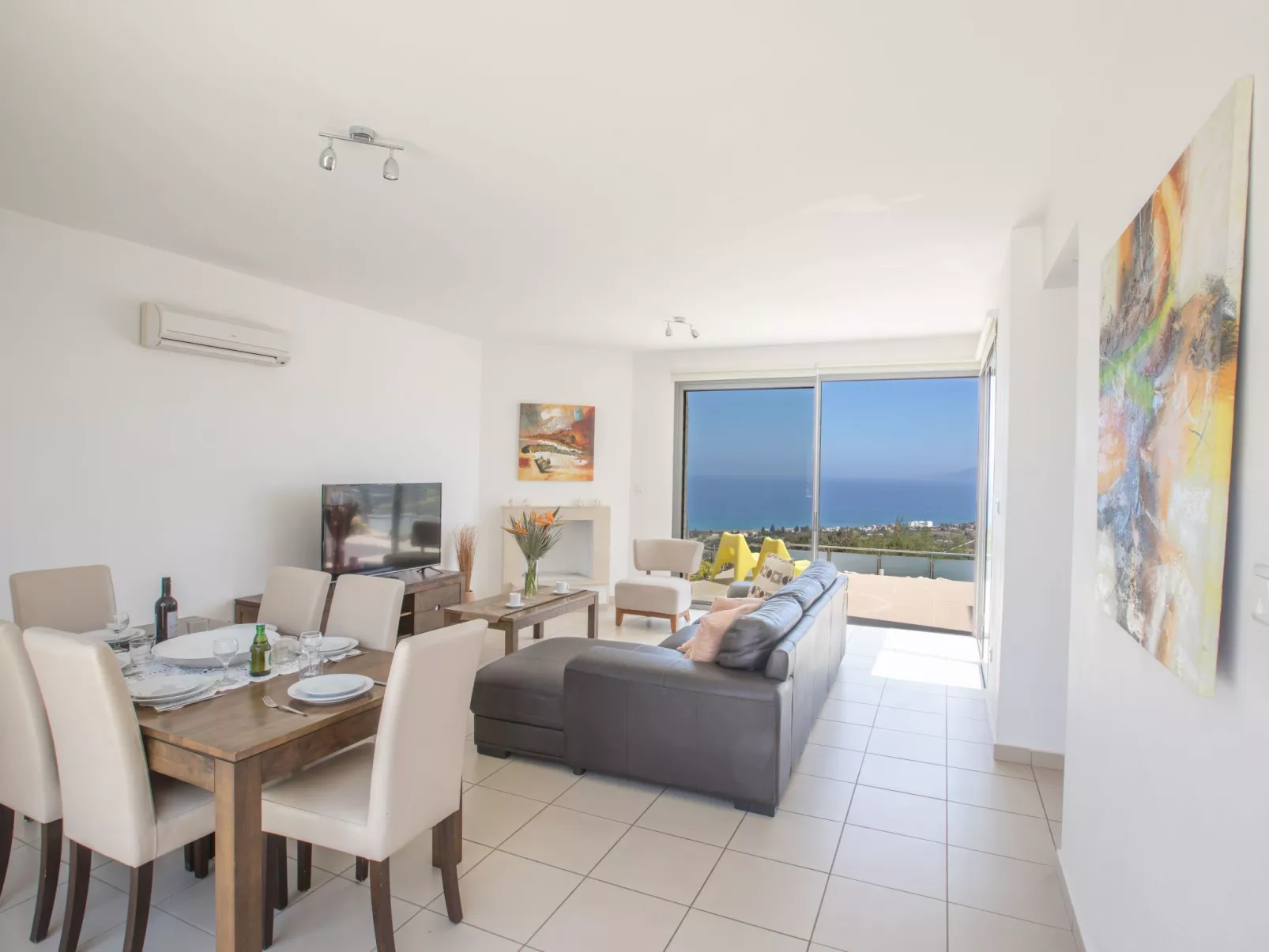 Villa mit Panoramablick auf das Meer von Latchi - Image-tags.info