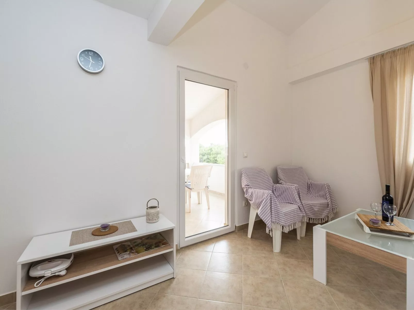 Apartment Simic 5 - Image-tags.info