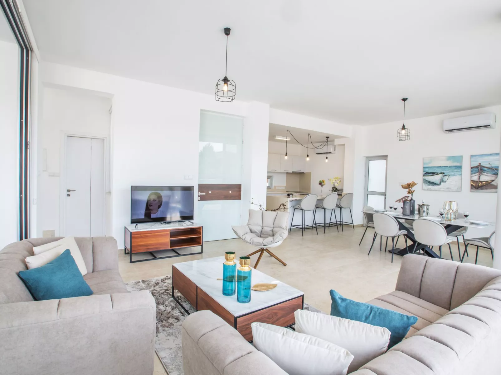 3-Schlafzimmer-Villa mit privatem Pool im Zentrum - Image-tags.info