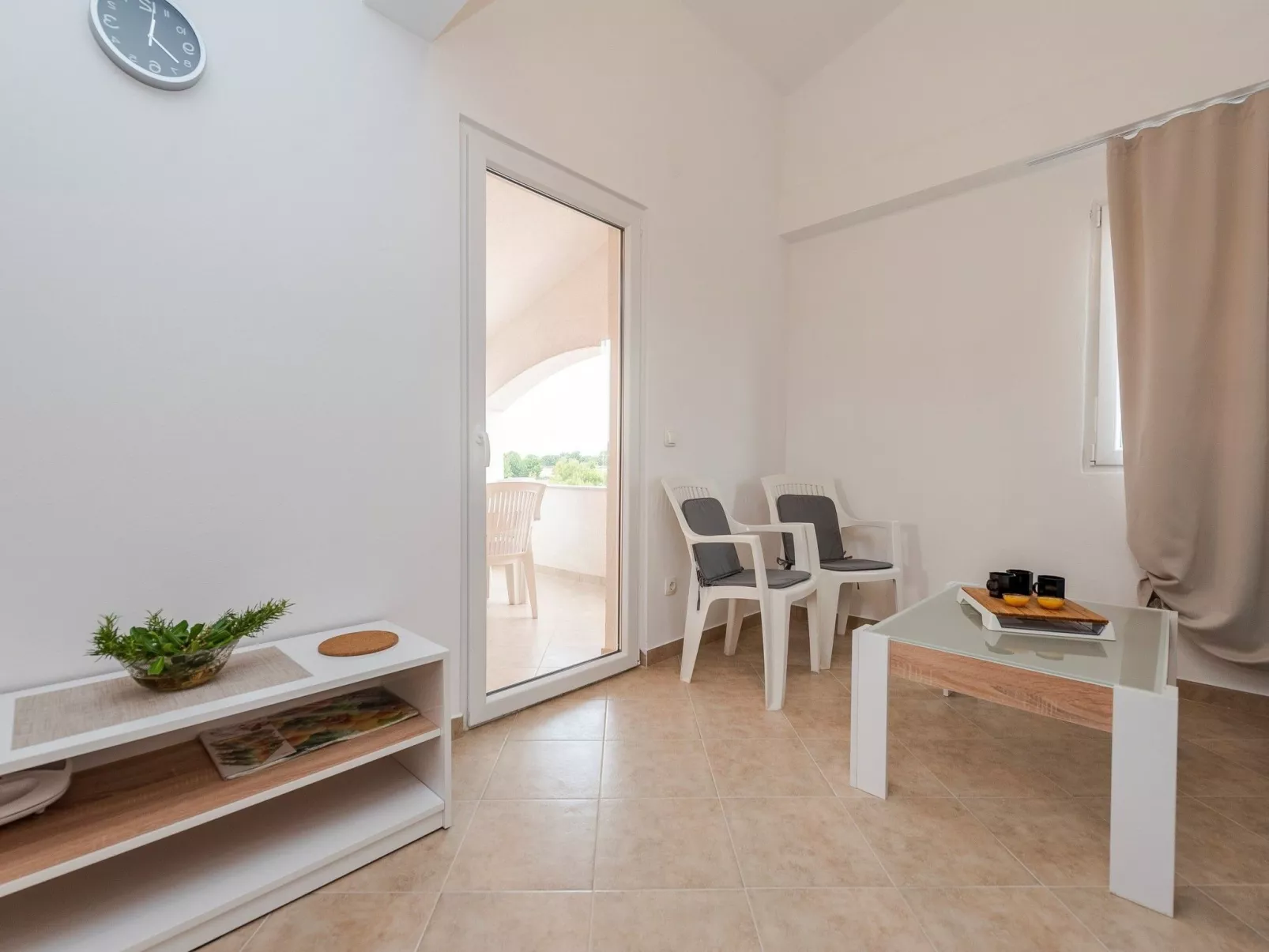 Apartment Simic 1 - Image-tags.info