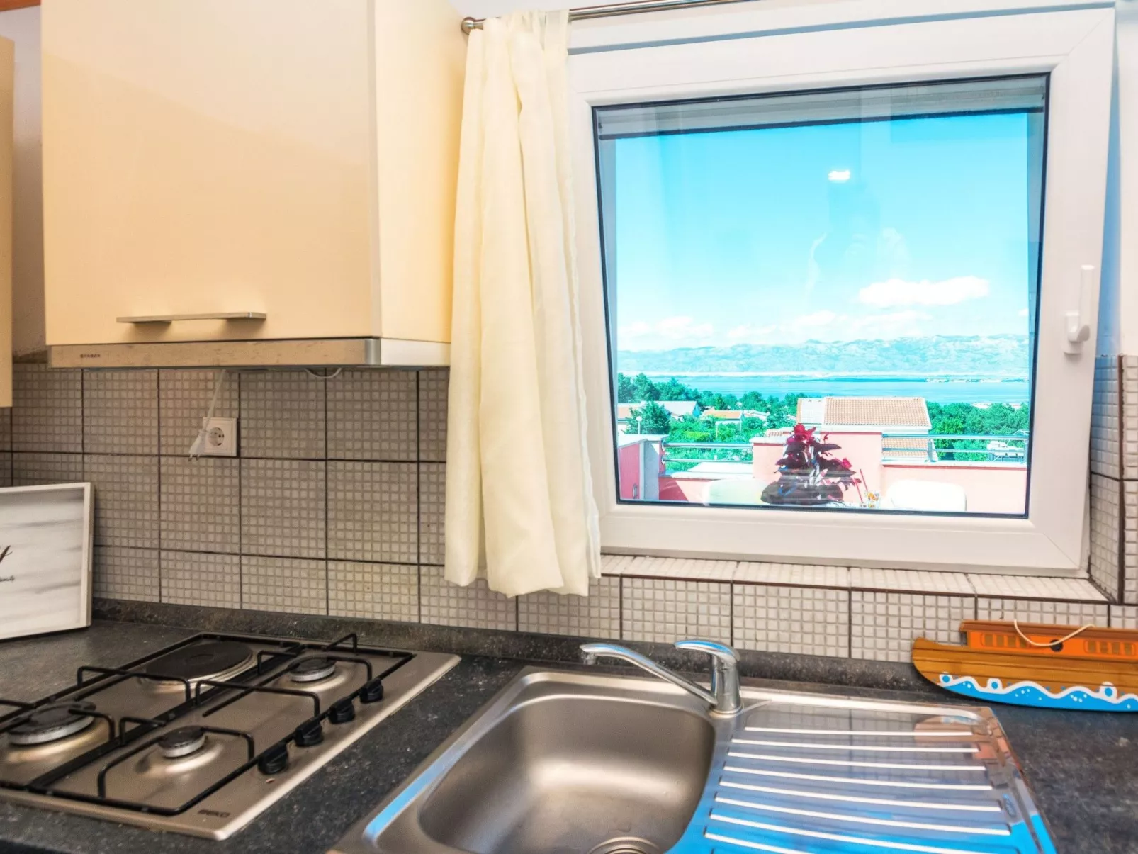 Apartment Kopi 2 - Image-tags.info