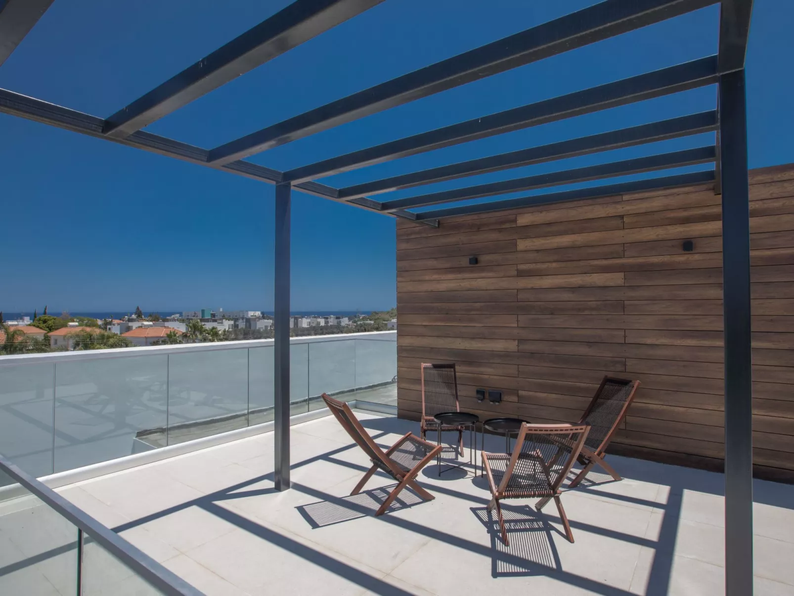 Geräumige Villa mit großem Garten und Pool - Image-tags.info