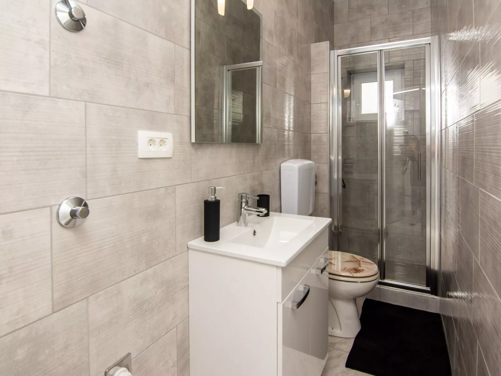 Apartment Cupic 2 - Image-tags.info