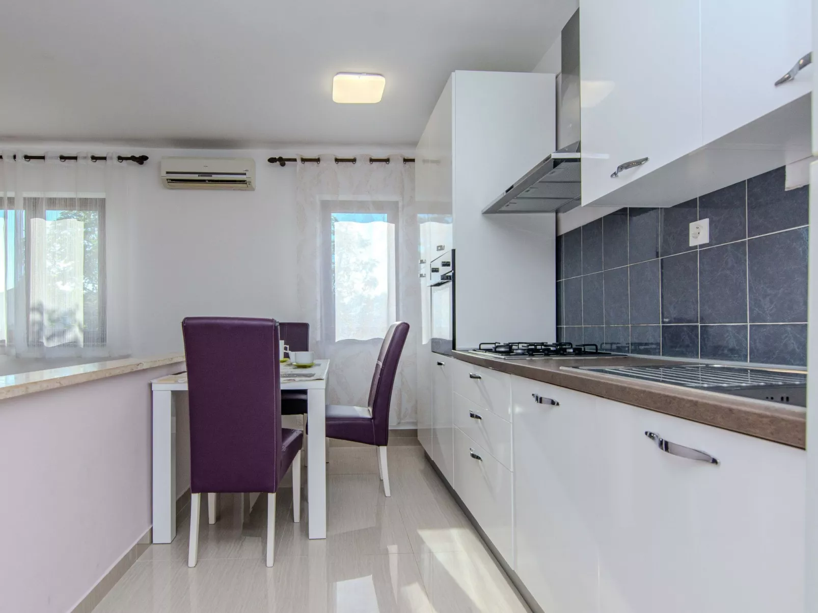 Holiday home Suric - Image-tags.info