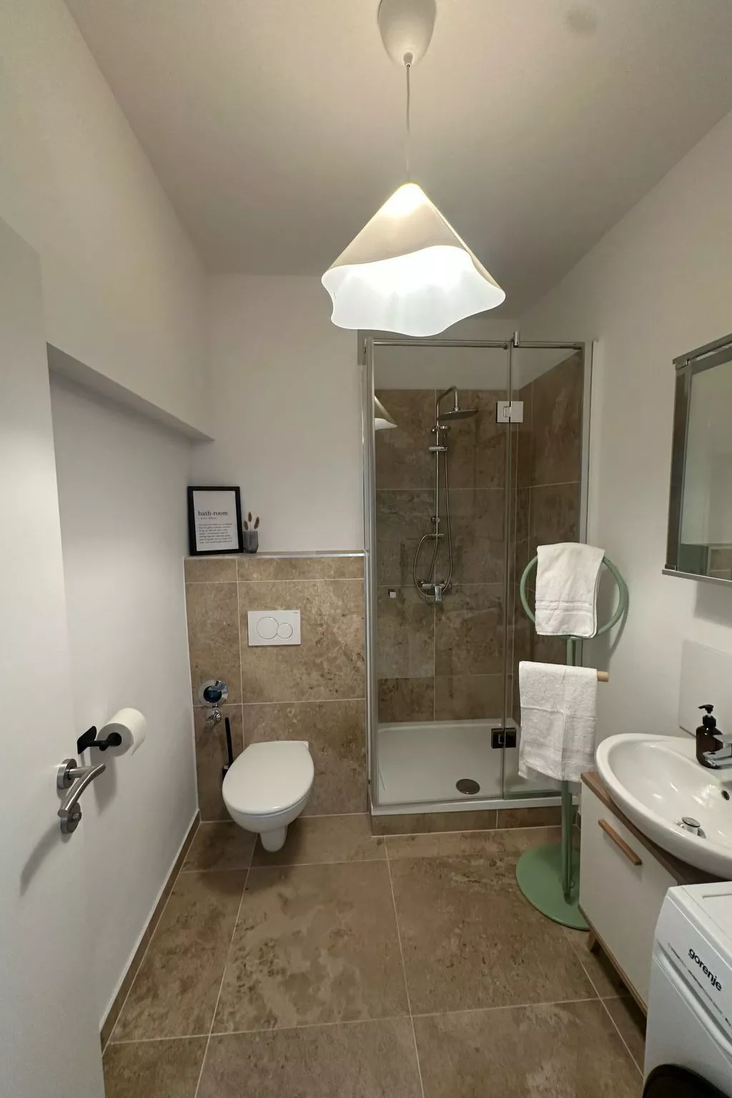 Place2stayhere-Image-tags.info