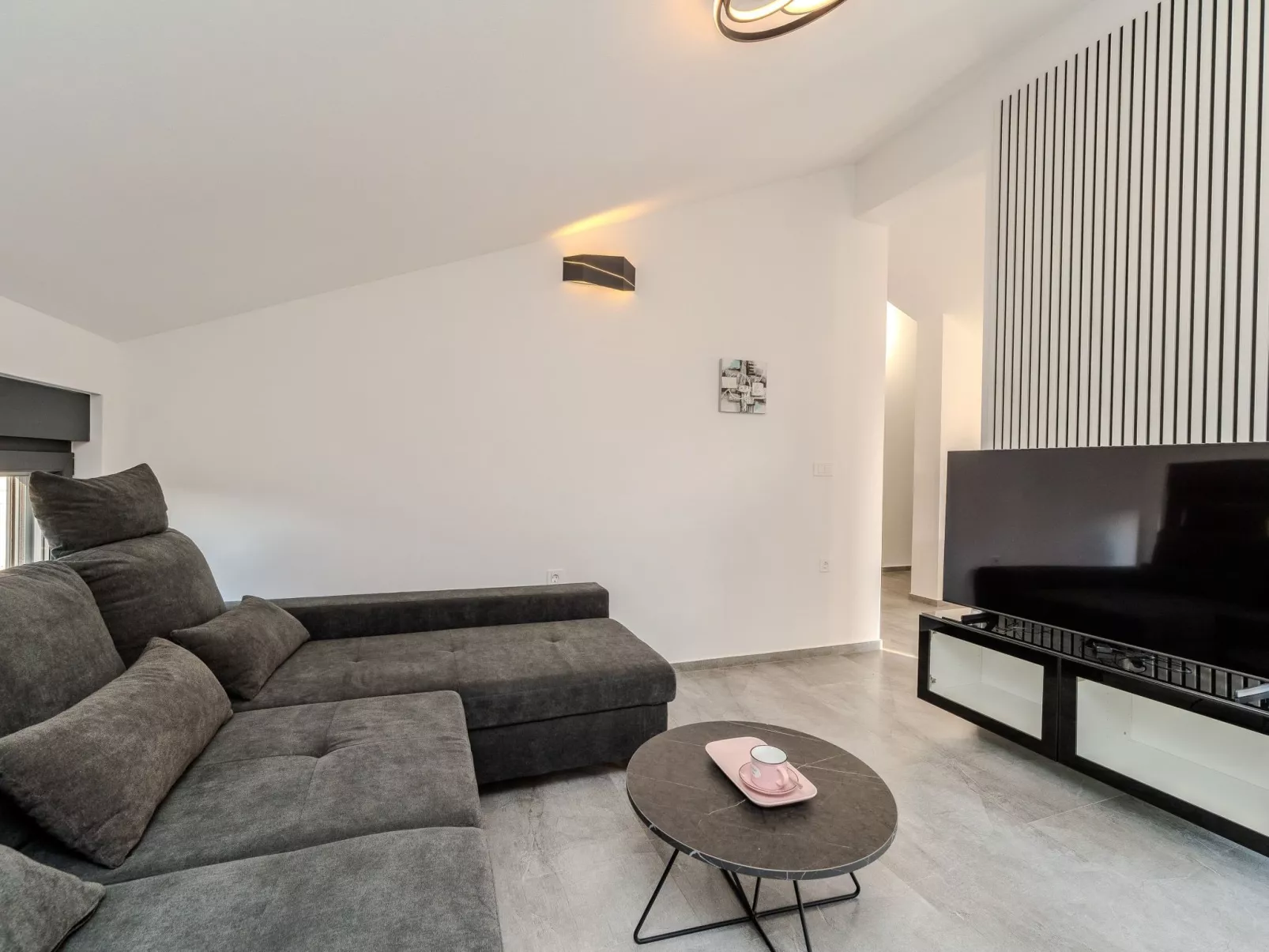 Apartment Royal 3 - Image-tags.info