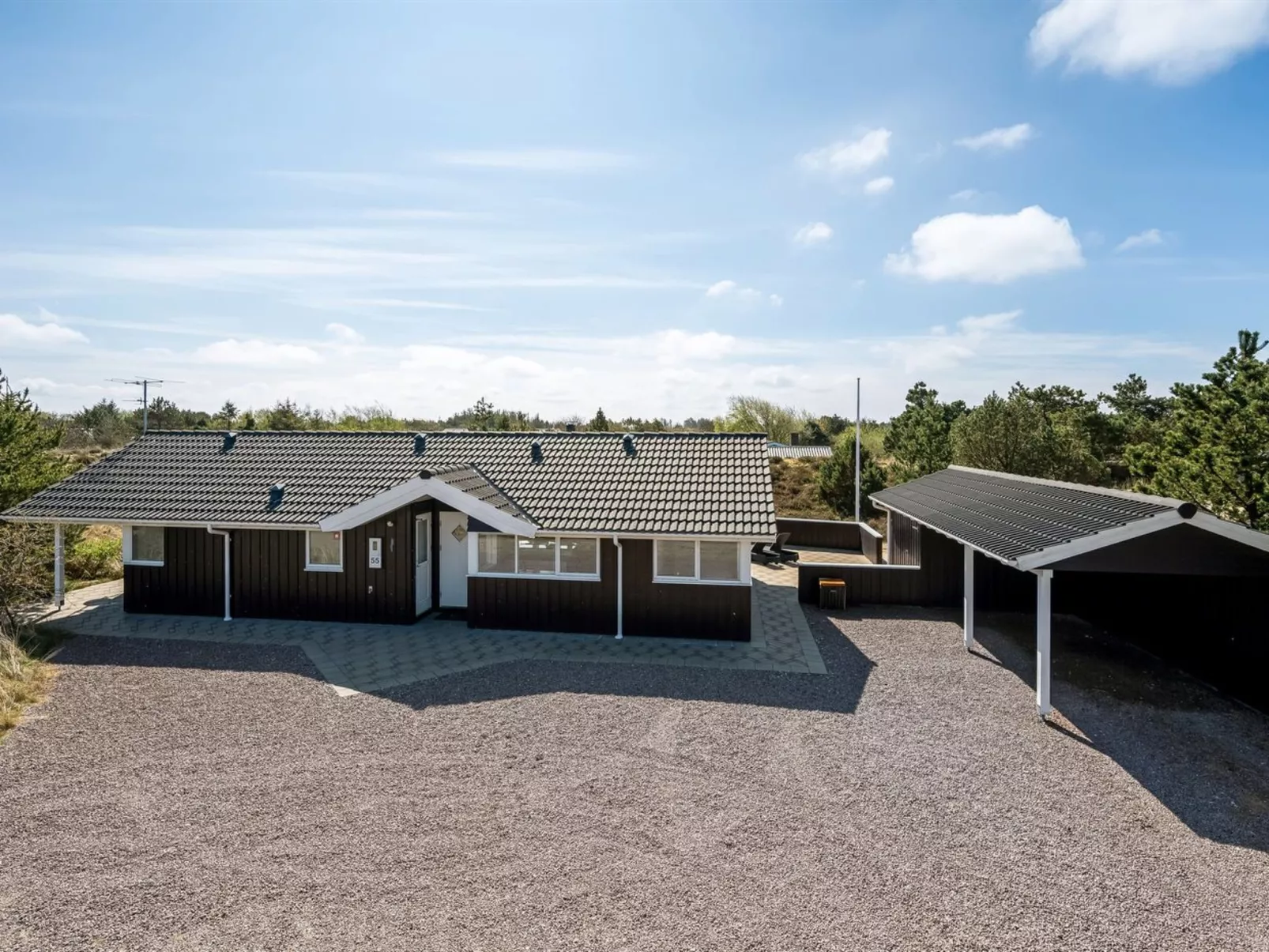 "Arine" - 700m to the fjord - Buiten