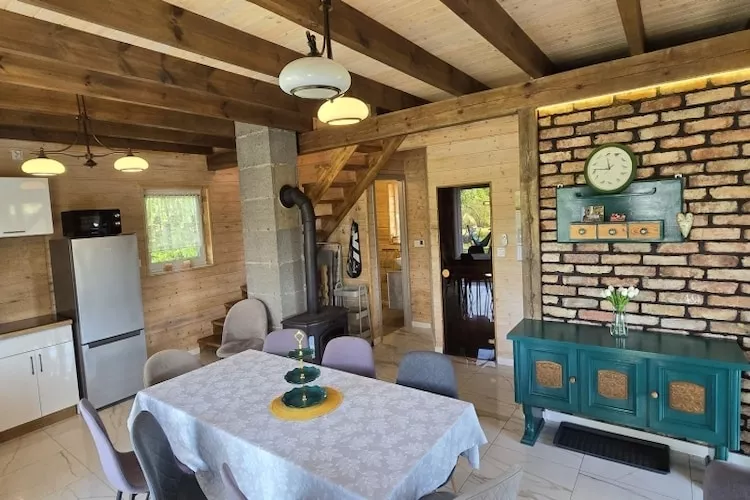 Domek wakacyjny DELUXE dla max 10 osób w Bałachach - Woonkamer