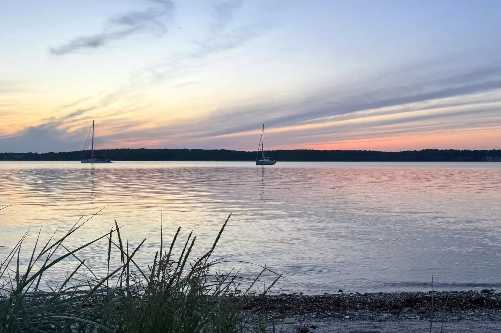 Strandgeluk met Sauna -- By Traum Ferienwohnungen - Waterzicht