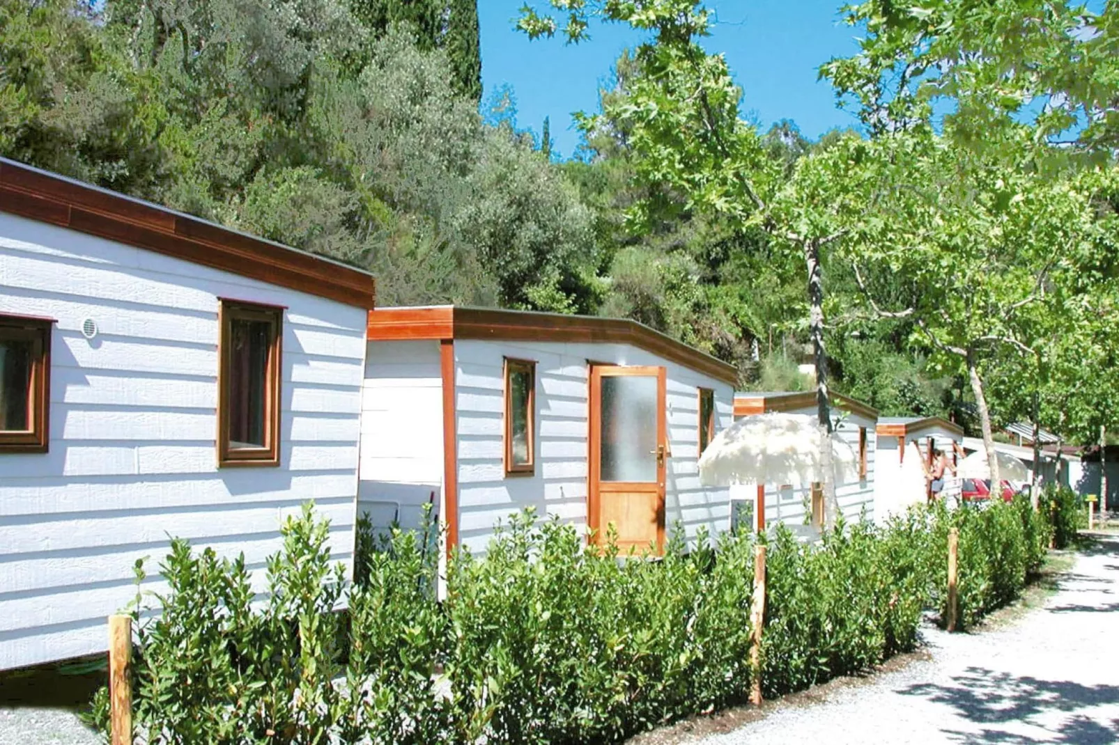 Ferienresort C'era Una Volta Villanova d'Albengo - Type B5 mit Veranda ca 25 qm-Buitenkant zomer