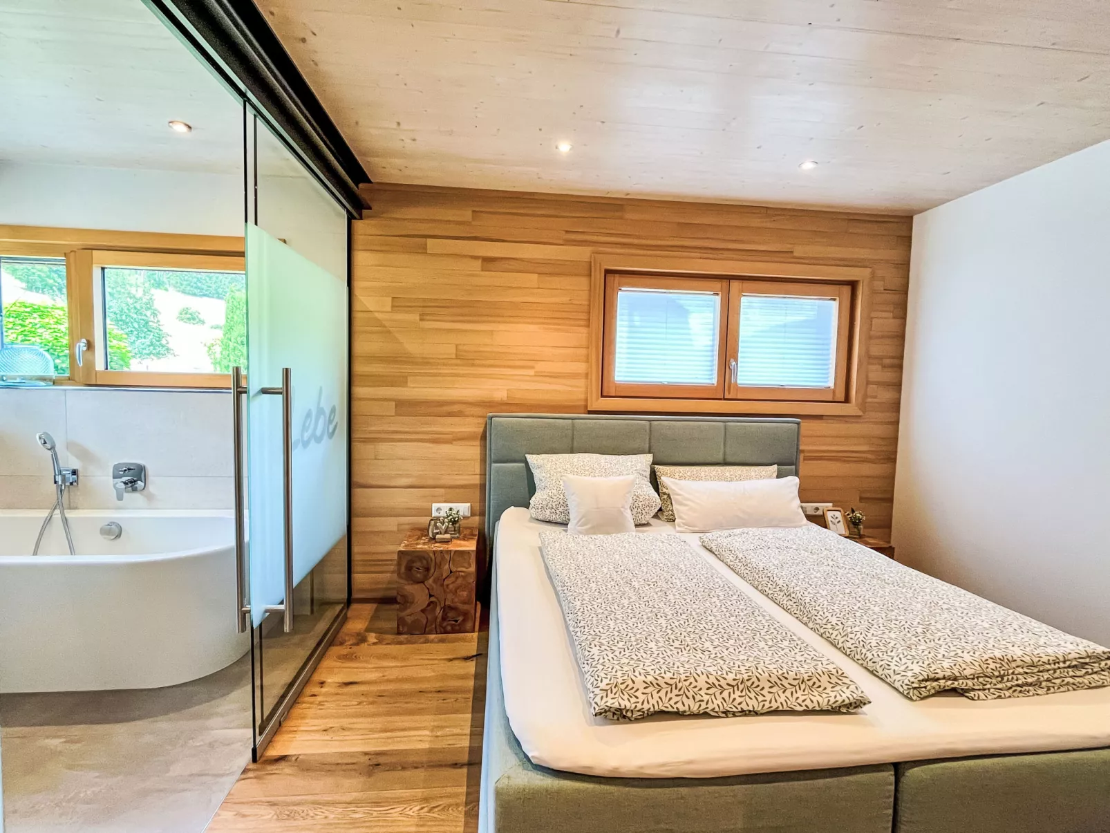 Kinast (HFT201) - Binnen