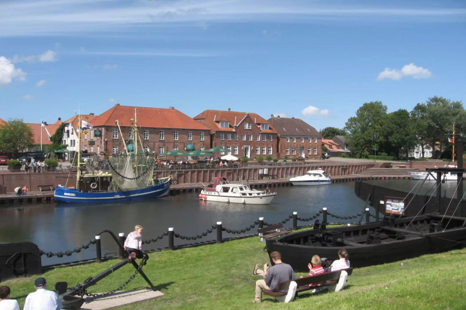 81762-Image-tags.water view