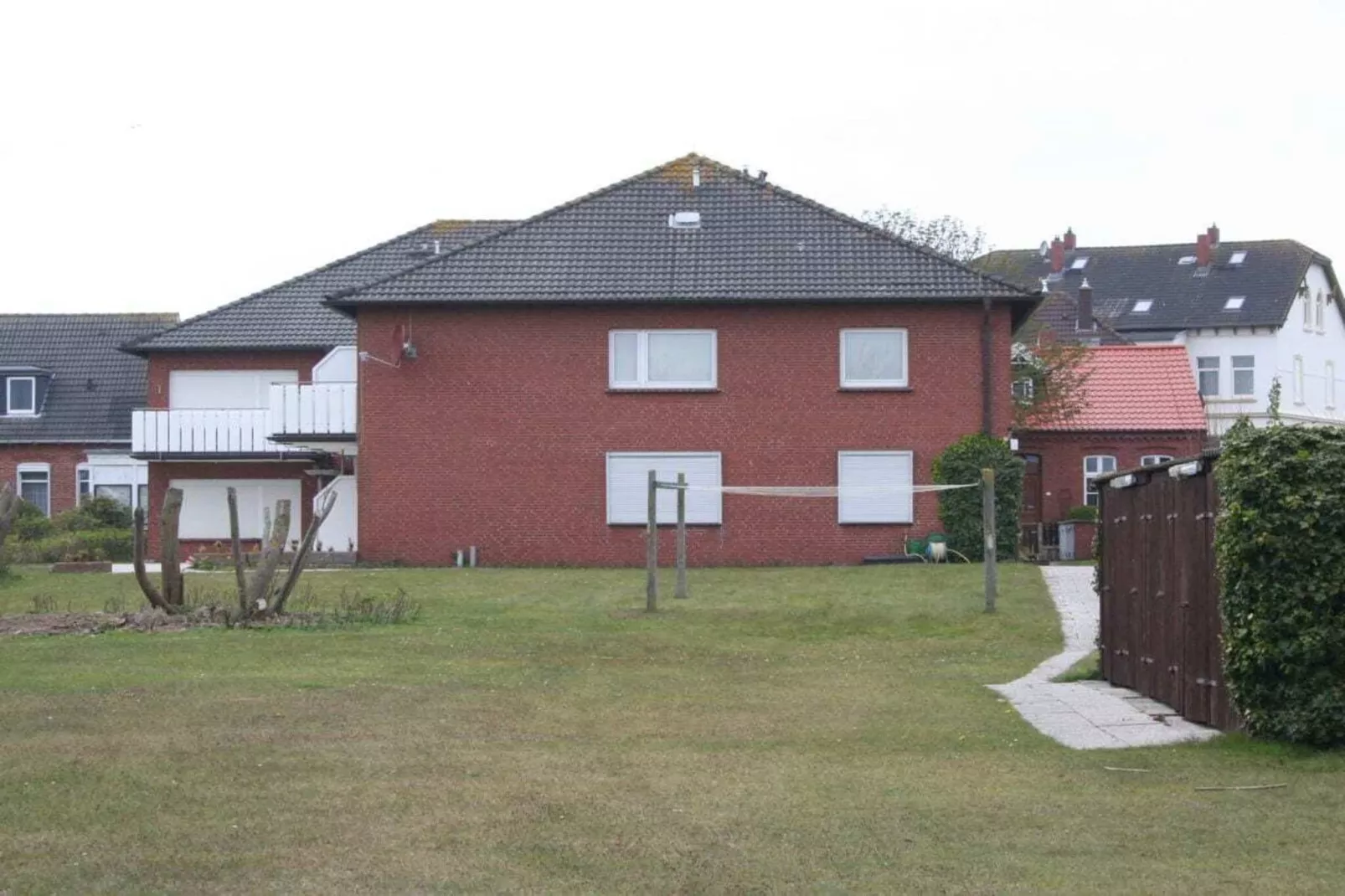 60730-Buitenkant zomer