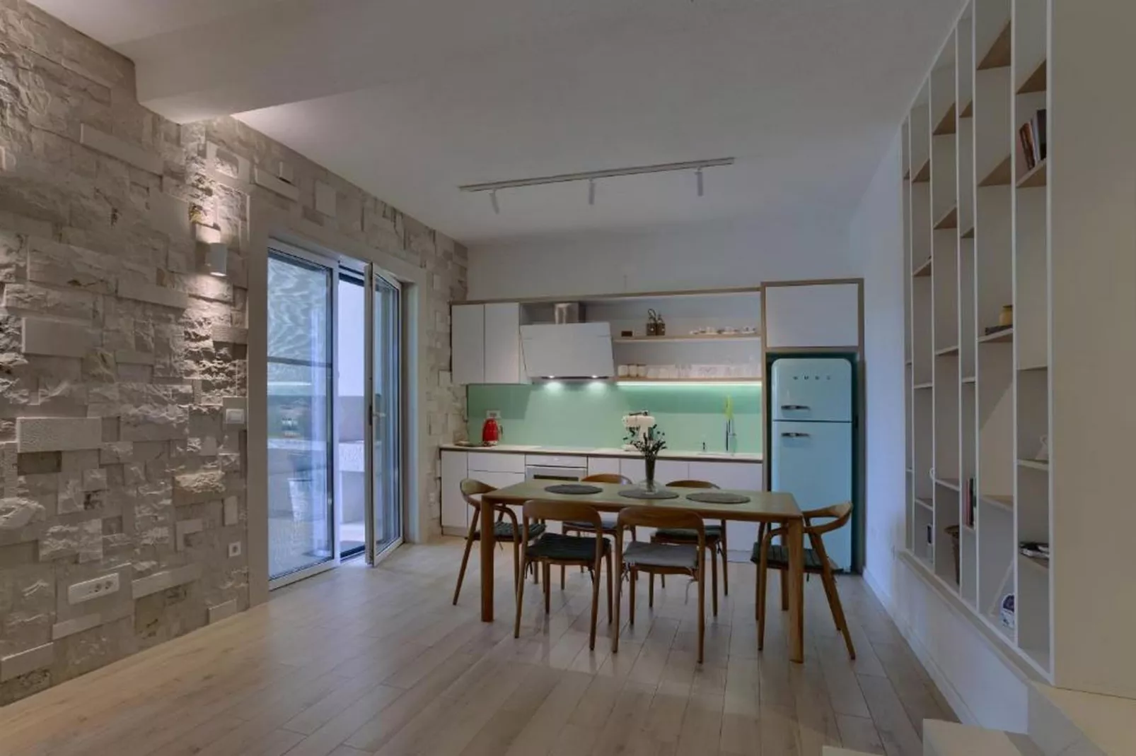 Villa Vera -Three Bedroom Villa with Swimming pool - Keuken