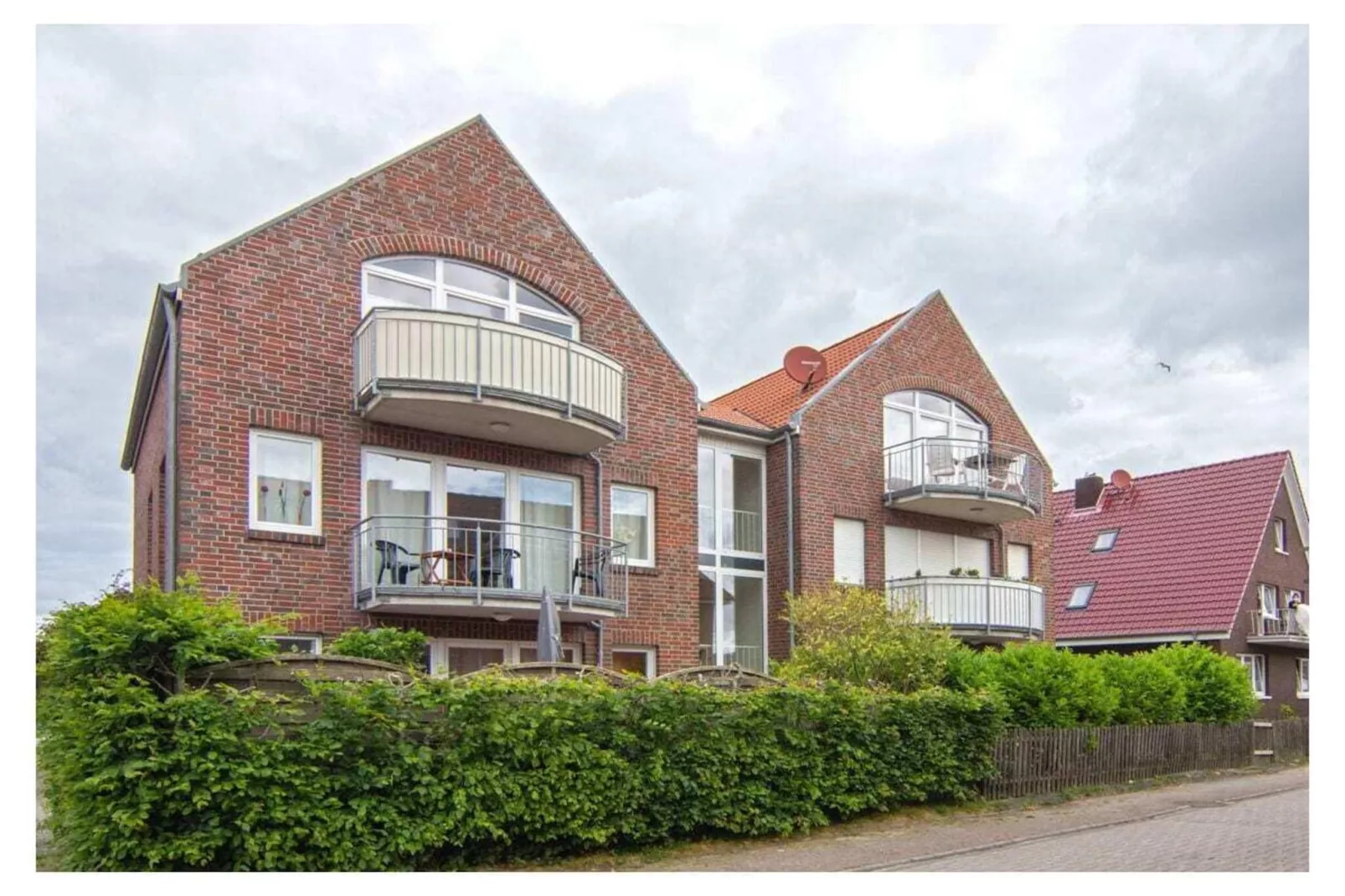 279394 - Buitenkant zomer