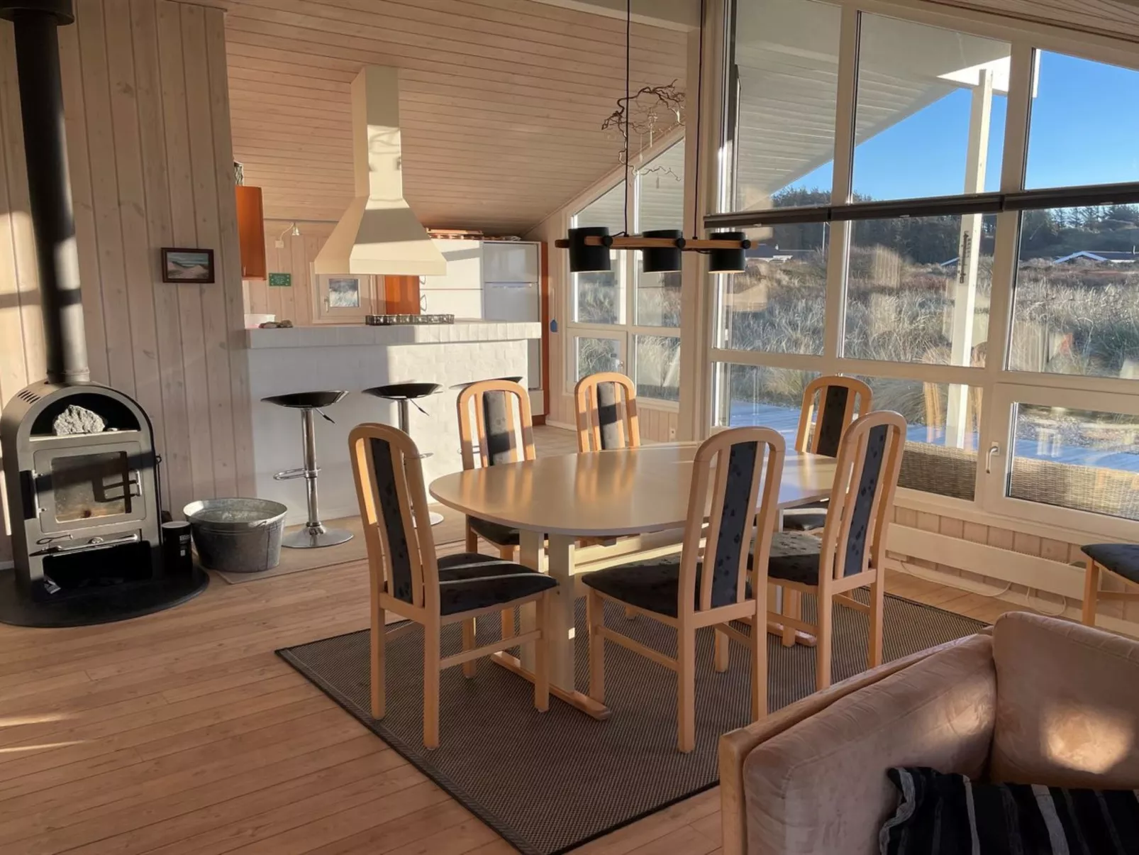 "Zuhra" - 400m from the sea-Binnen