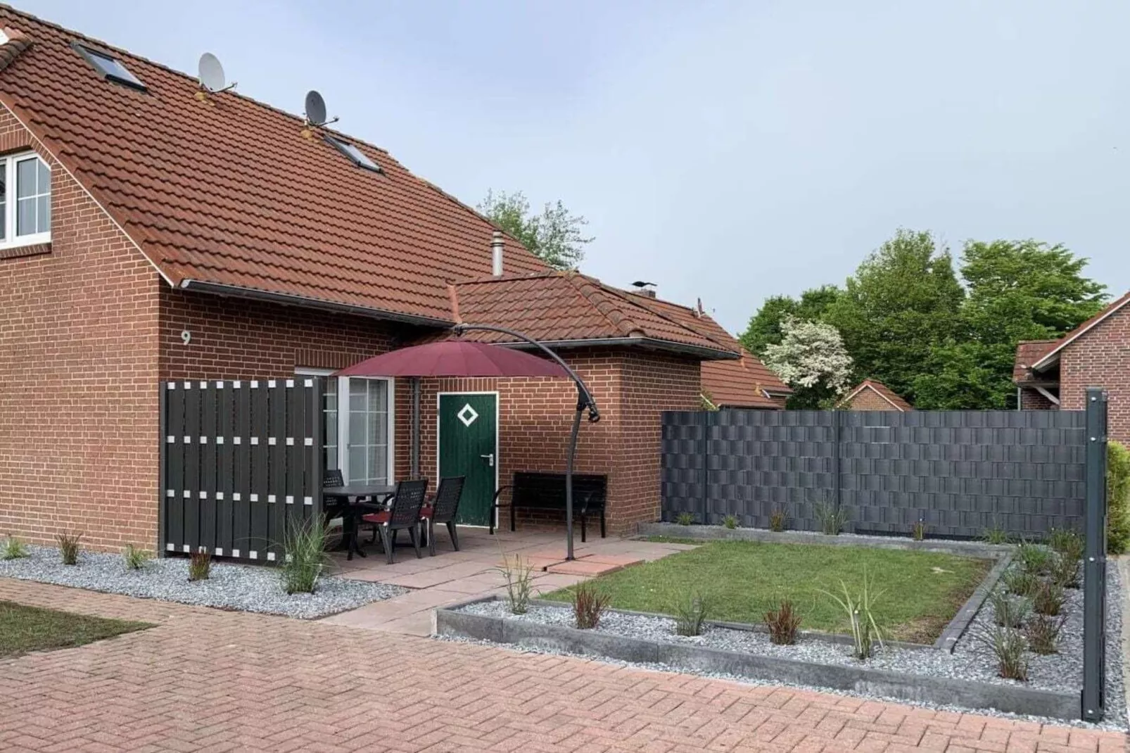 383827 - Buitenkant zomer