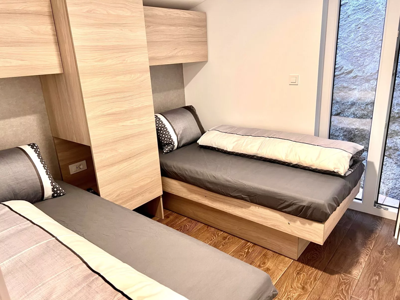 SKYLIGHT Chalet - Binnen