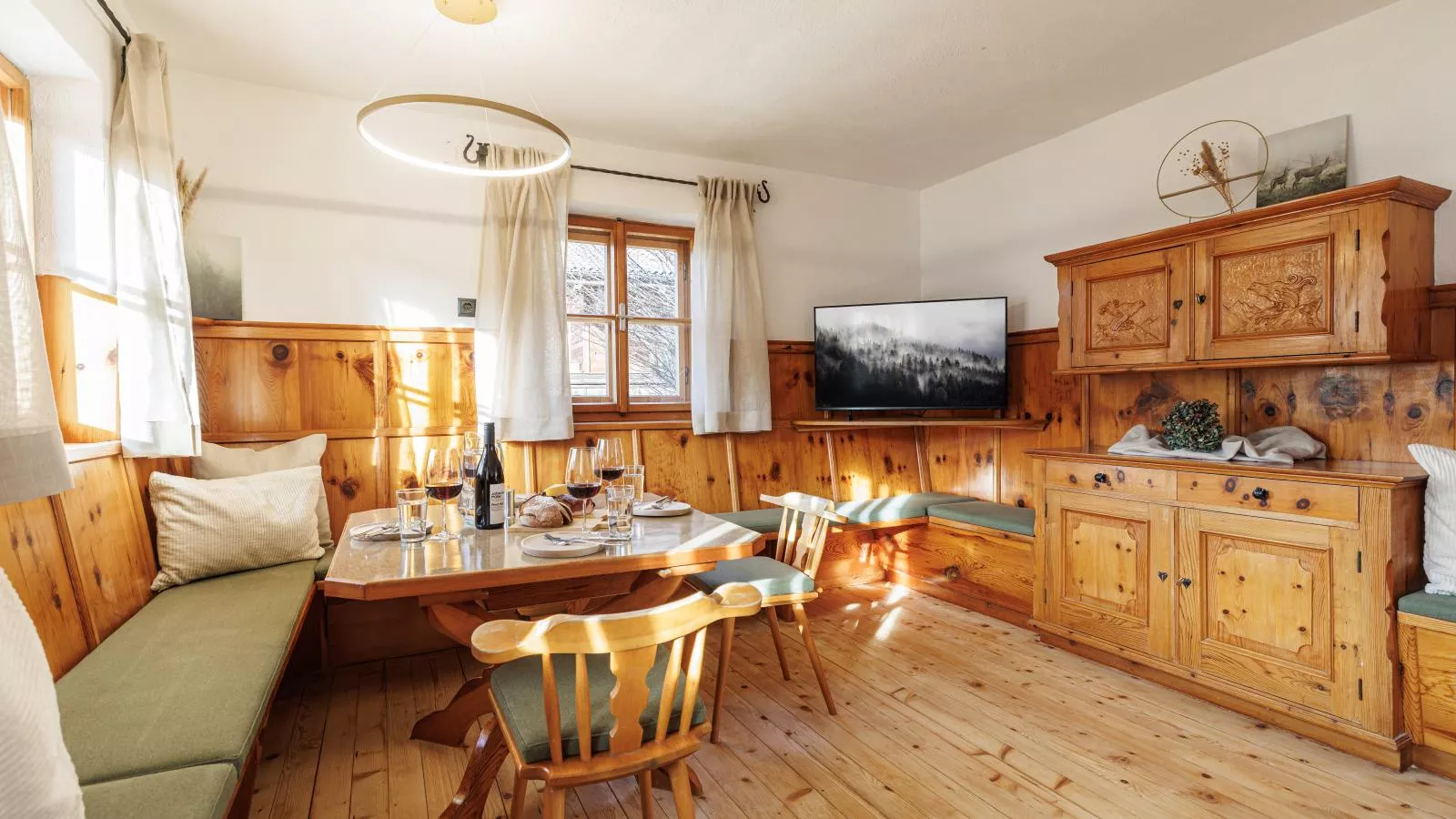 Tirola Hütte-Woonkamer