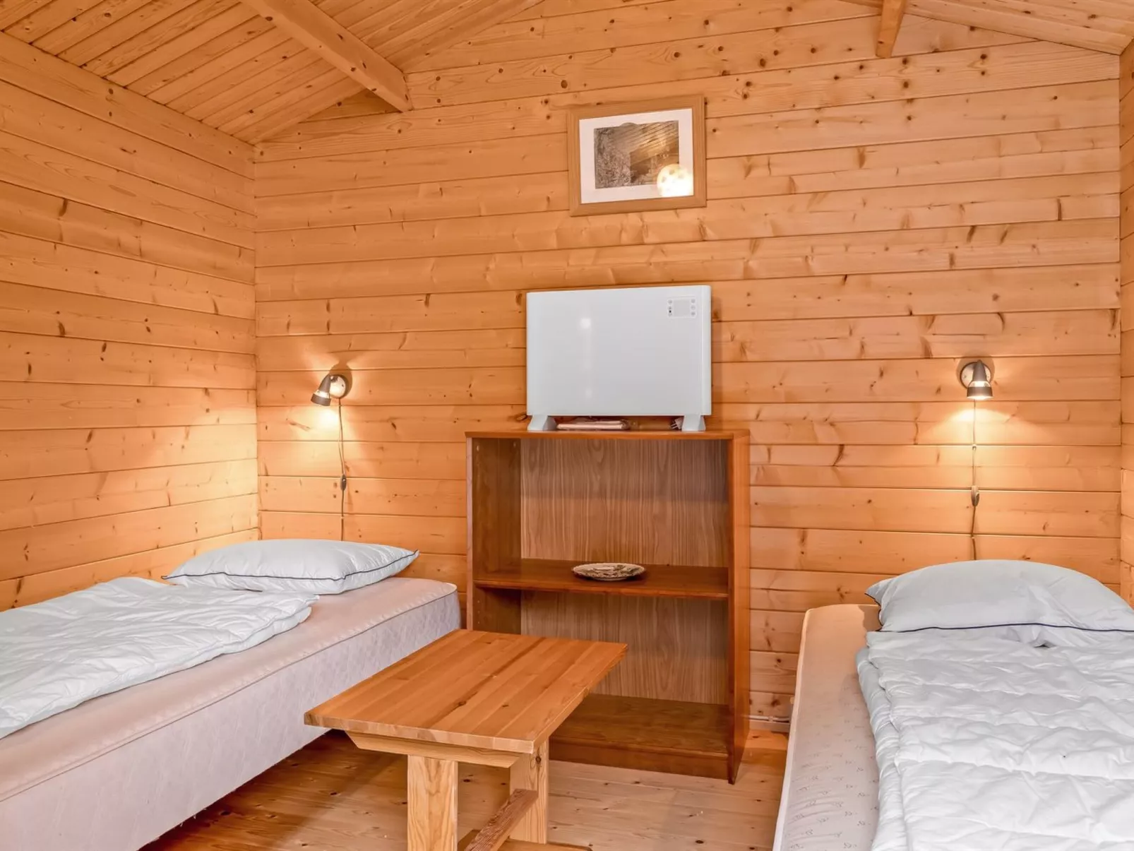 "Lökea" -  from the sea - Binnen