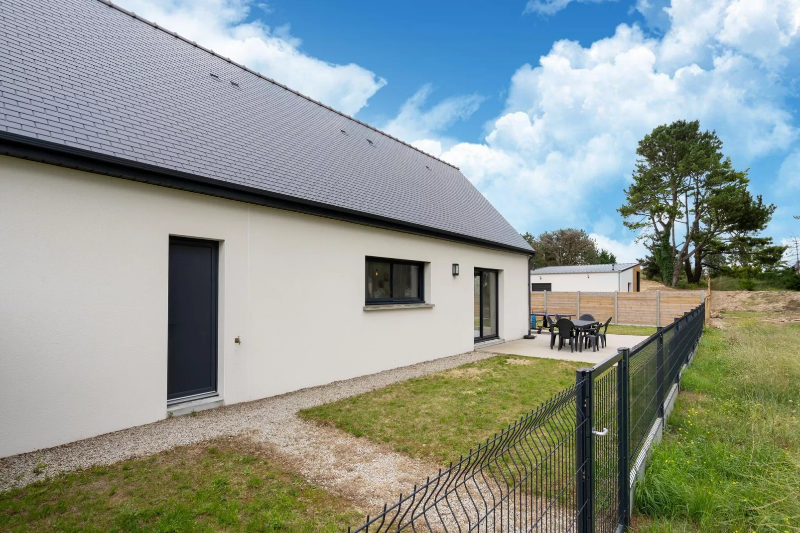 Maison près de la Plage Normande-Tuinen zomer