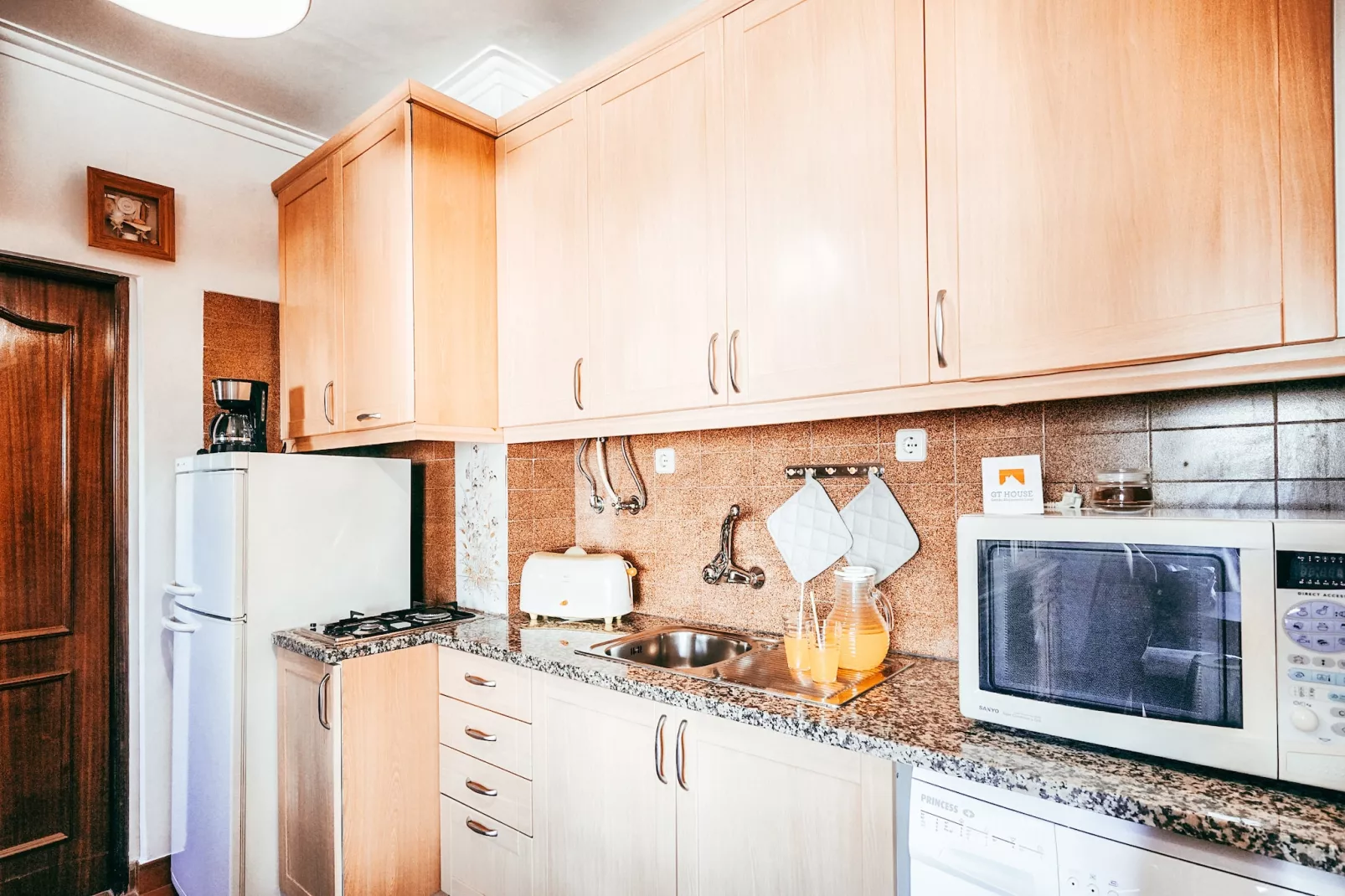 Amadora Terrace View By Gt House-Keuken