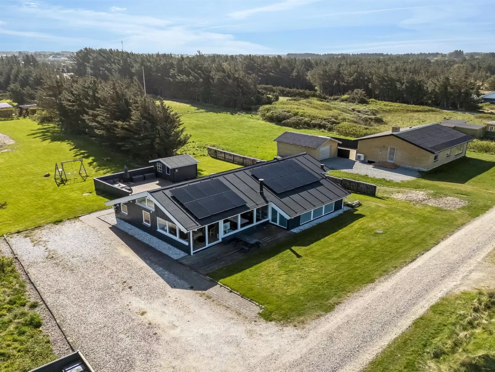 "Månviva" - 250m from the sea - Buiten