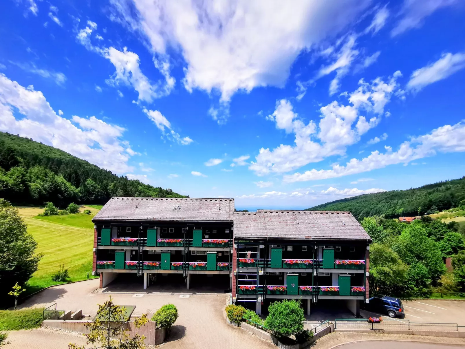 Schwarzwald Loft mit Schwimmbad und herrlicher Aussicht - Image-tags.info