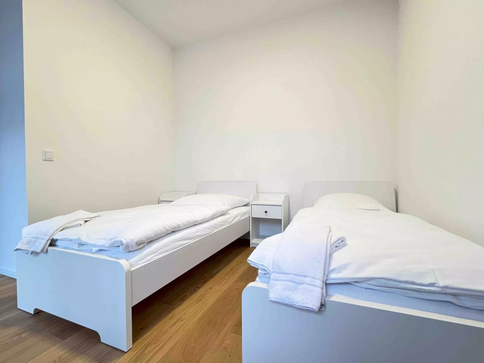 AM1013 - Image-tags.info