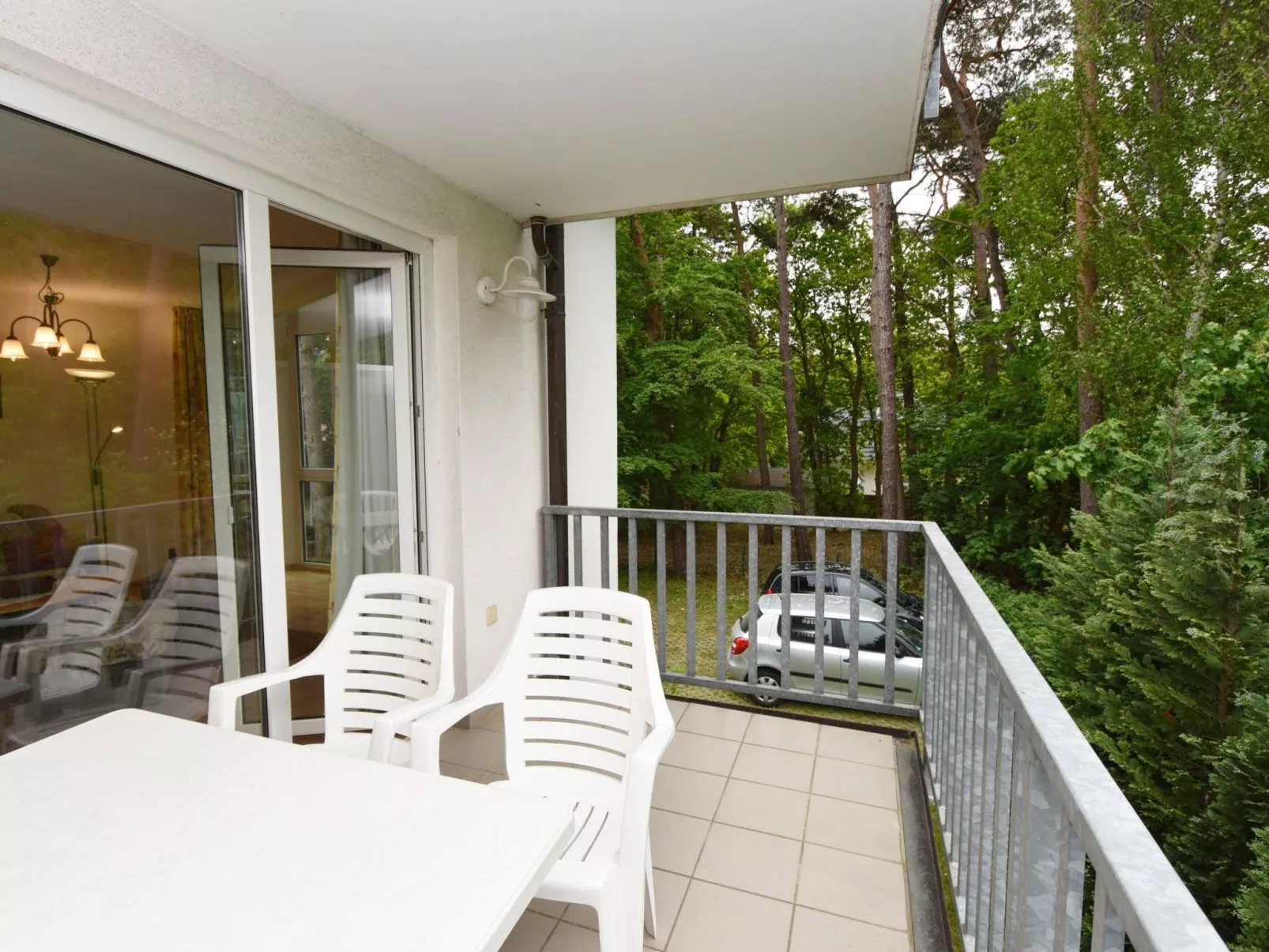 Mit Balkon - Buiten
