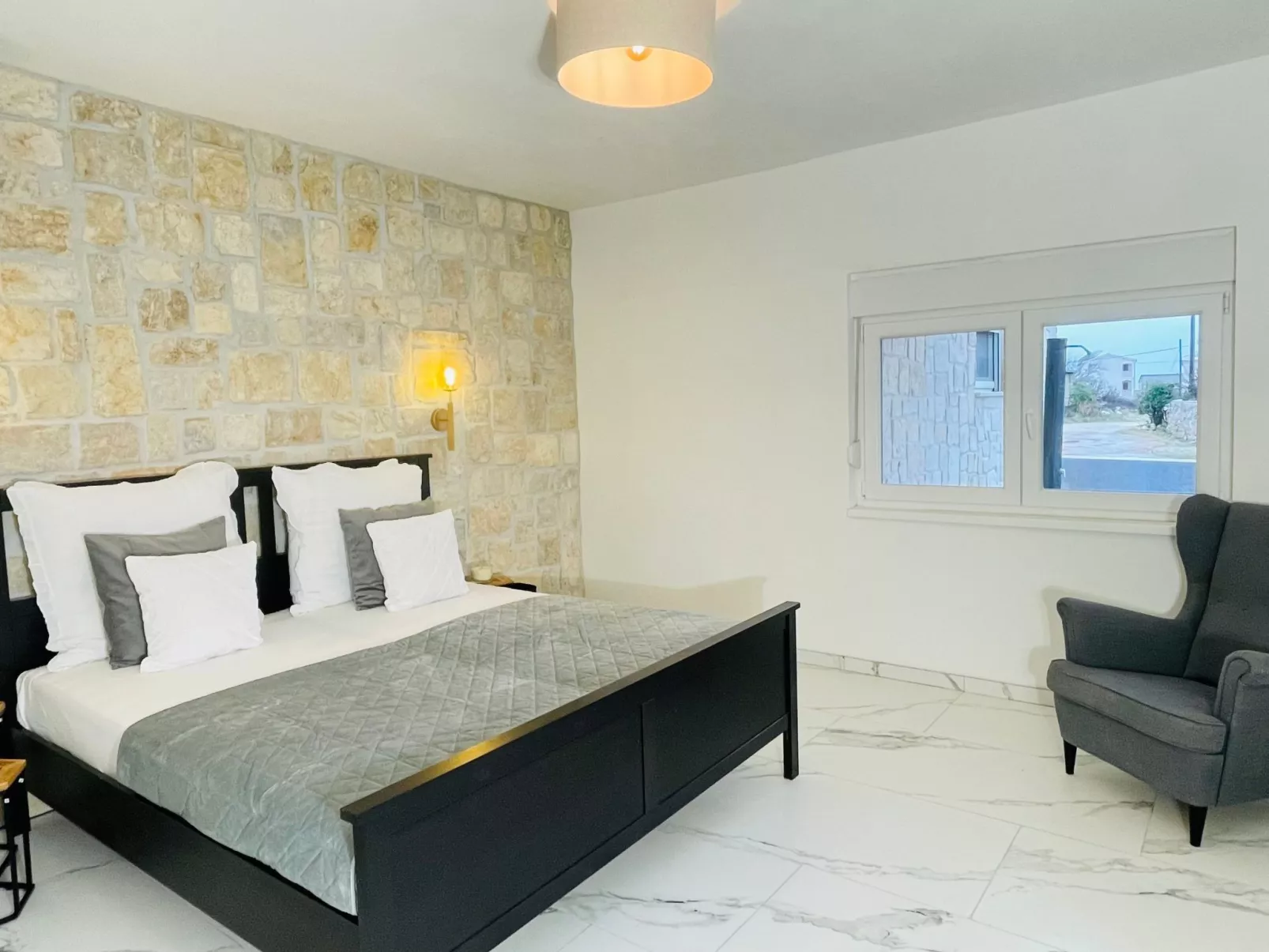 Stonehouse-Pag - Image-tags.info