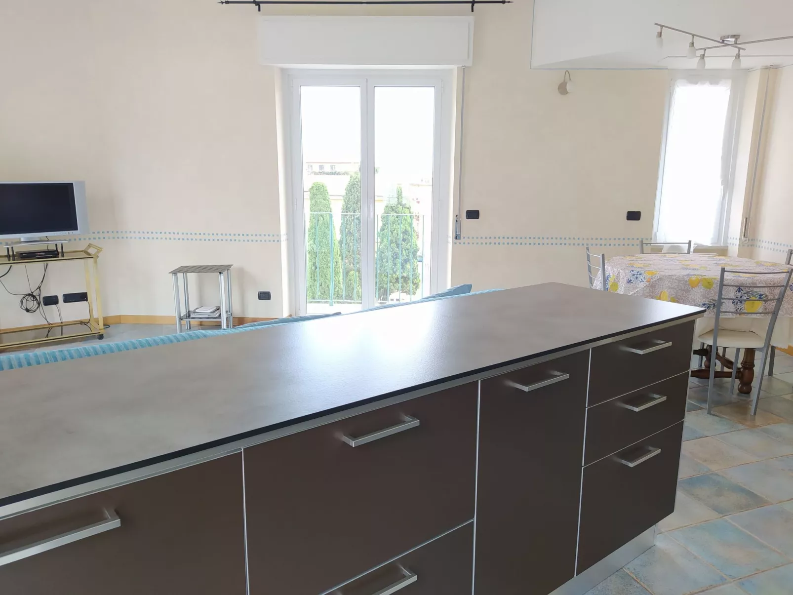 Castelletto al Mare - Image-tags.info