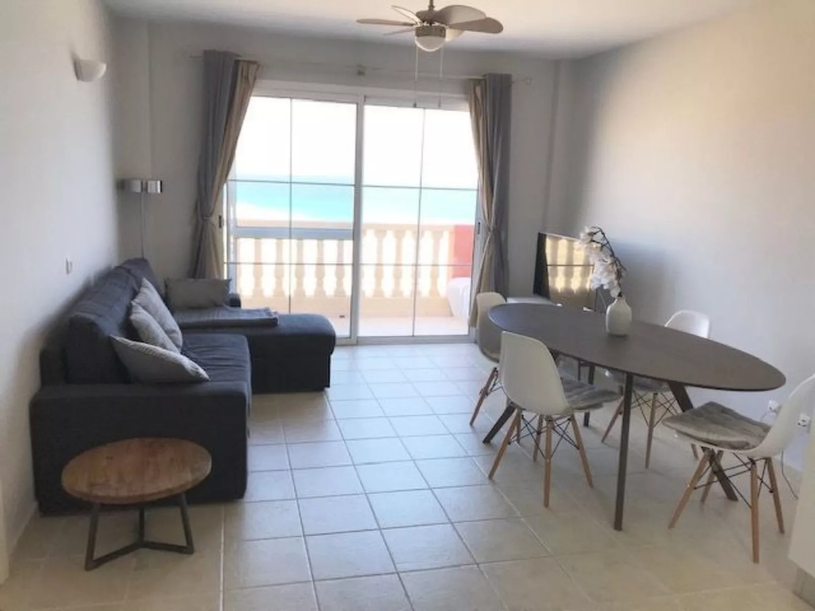 Für 5 Personen ca. 70 m&sup2; in Costa Calma, Fuerteventura (Südküste von Fuert - Image-tags.info