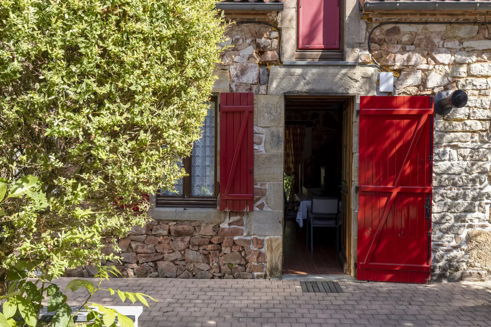 LA MAISON AUX VOLETS ROUGES-Terrasbalkon