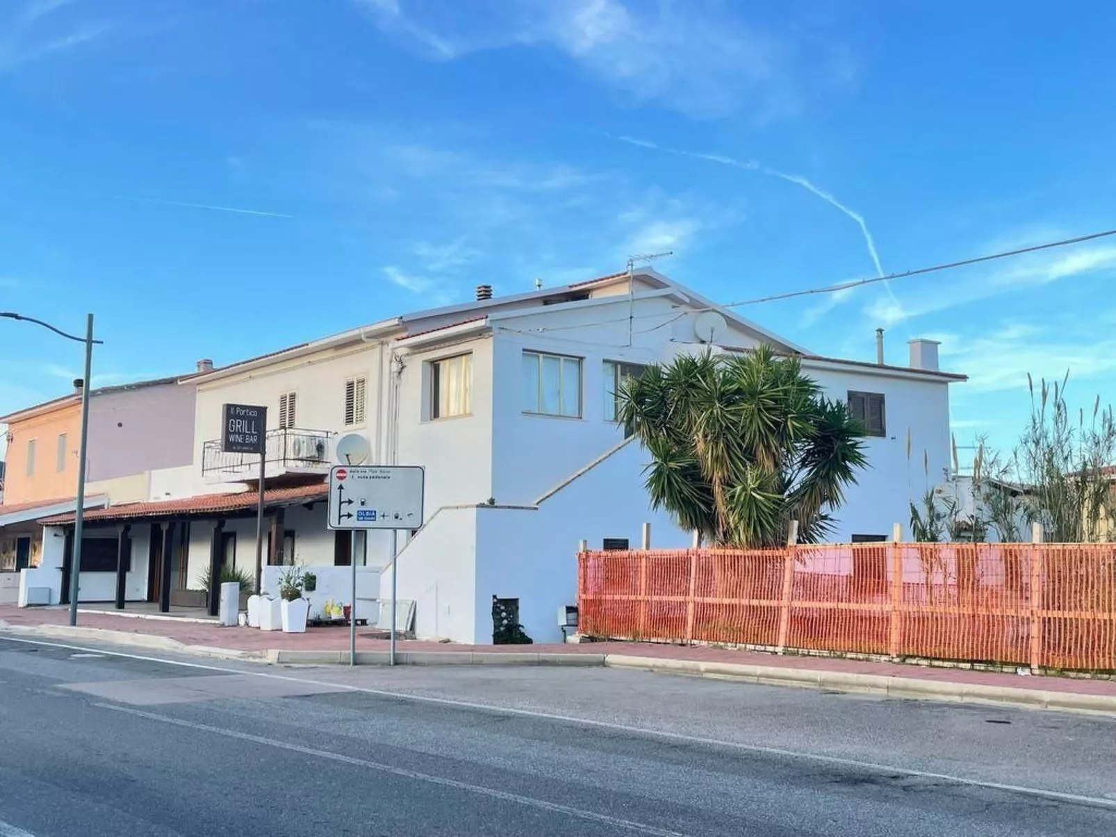 'H51 Family House - Image-tags.info