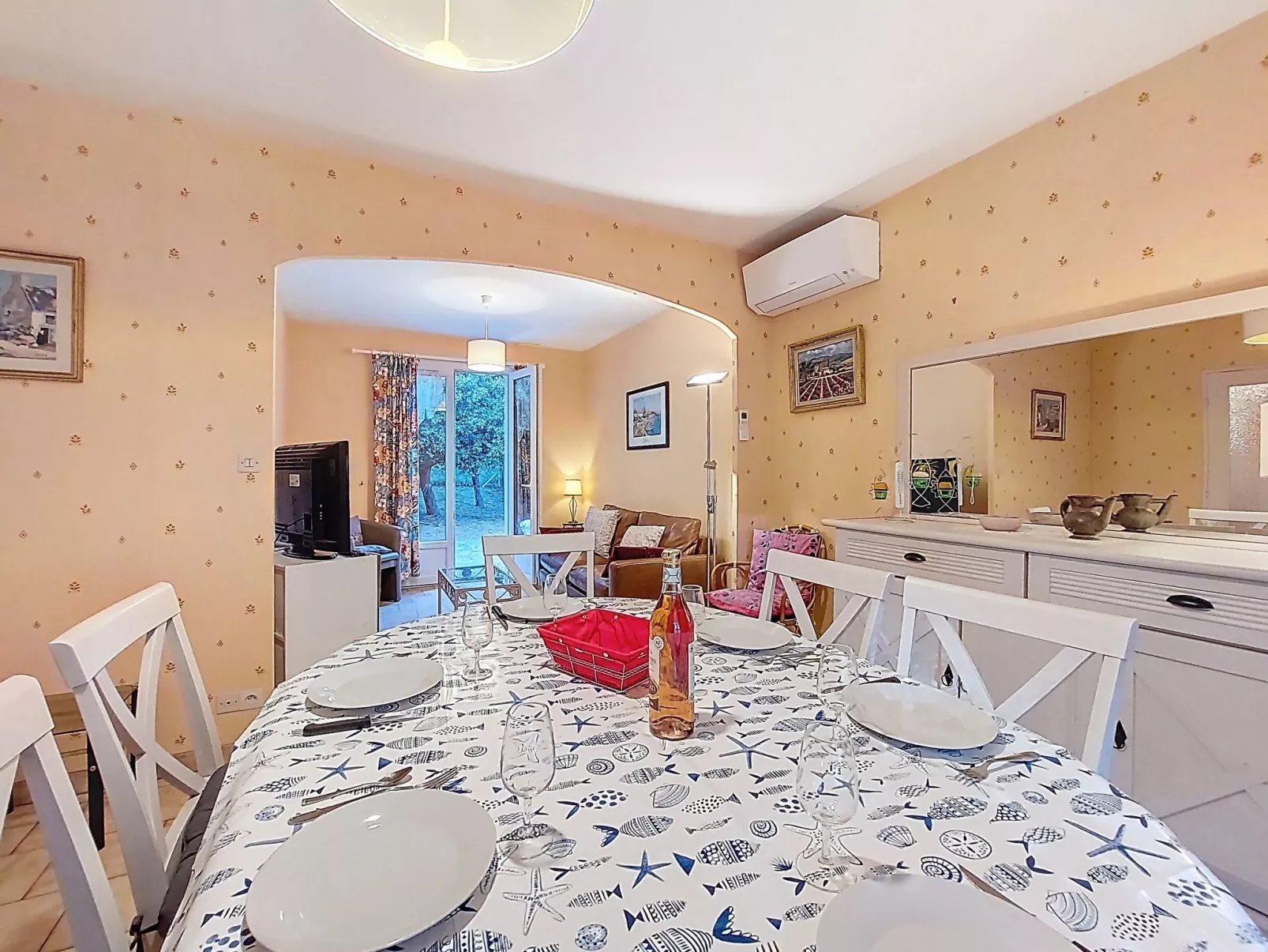 Les Alouettes - Binnen