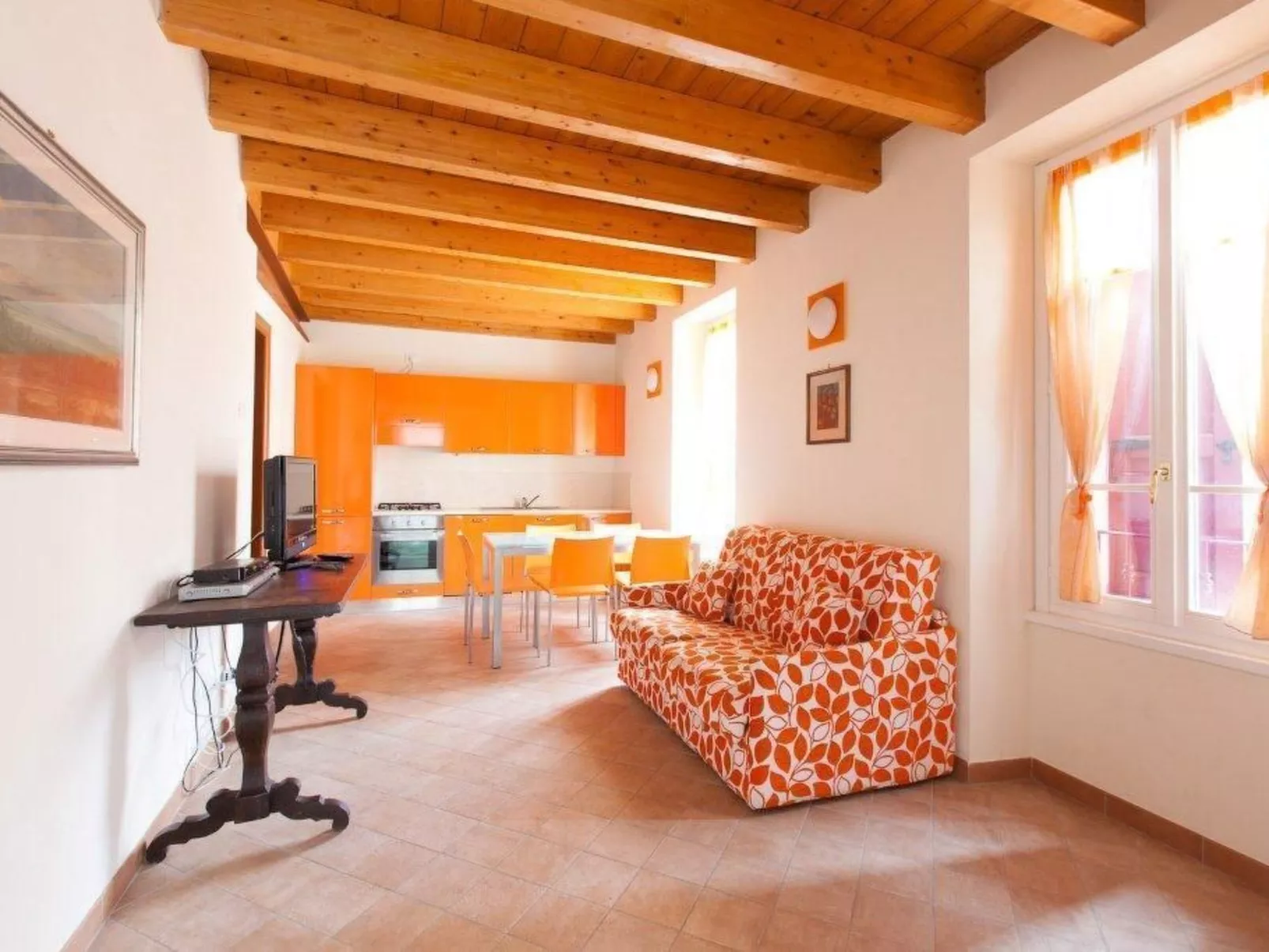 Wunderschöne Wohnung mit Garten und Grill - Image-tags.info