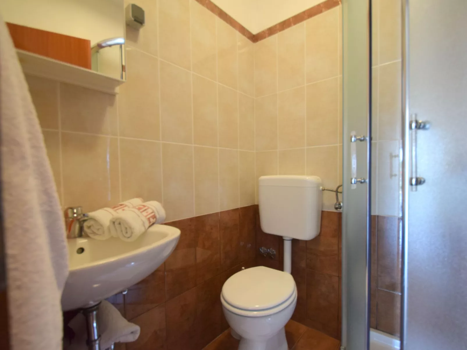 "Jospia3" mit privatem Balkon - Image-tags.info