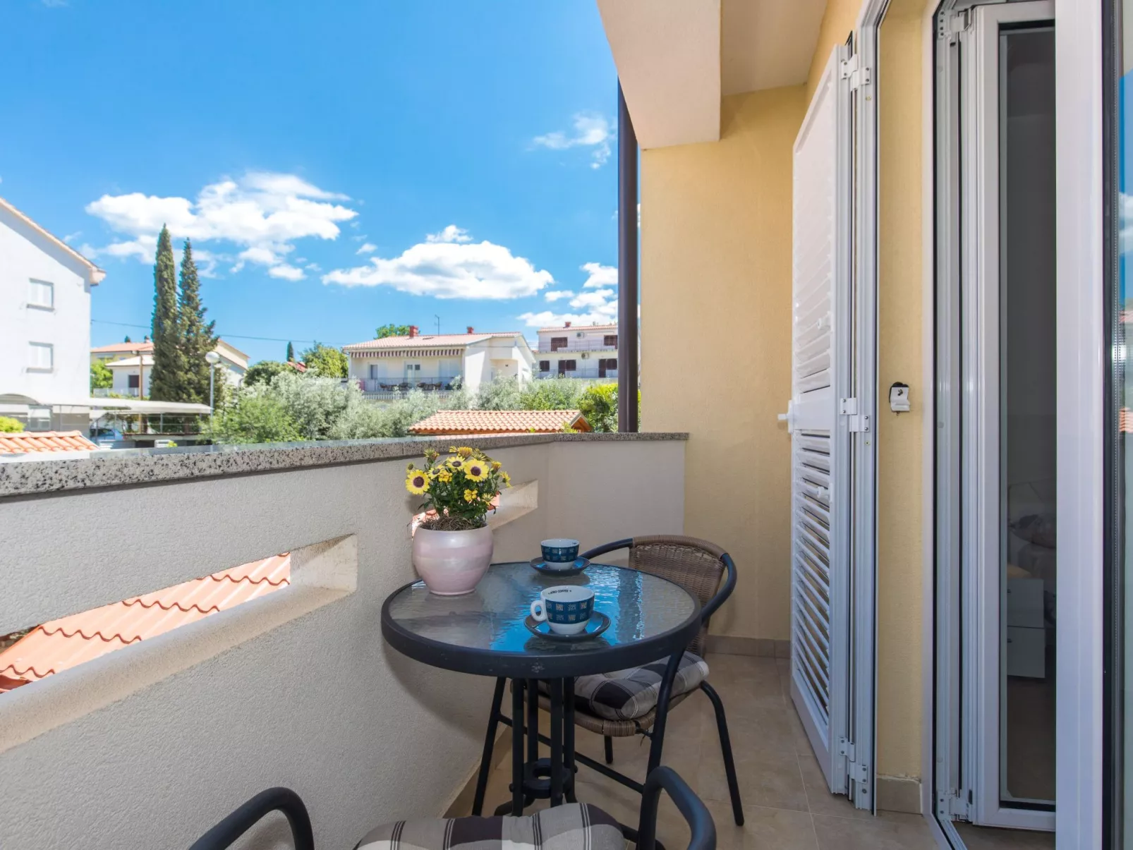 Studio Nino 1 - Image-tags.info