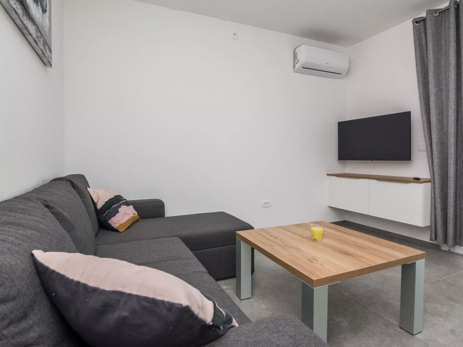 Apartment Spanic 1 - Image-tags.info