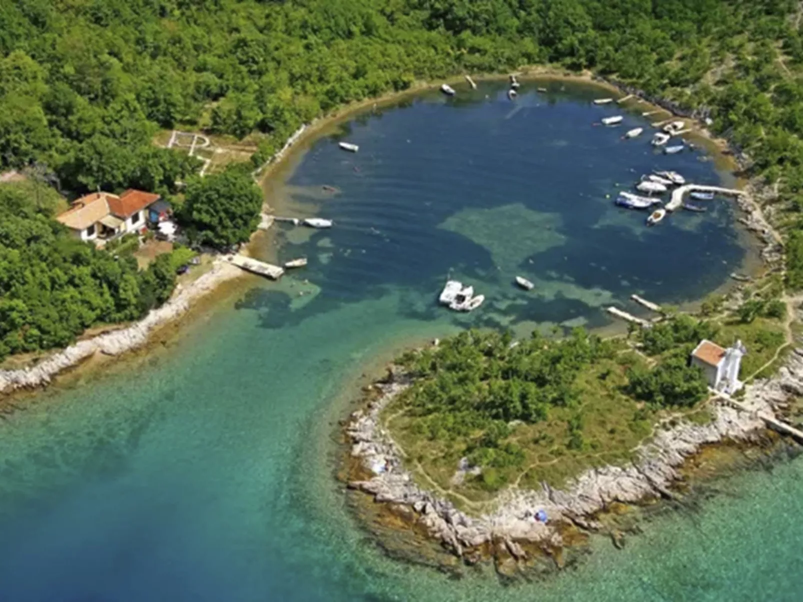 Neue Villa mit Pool und Meerblick - Image-tags.info