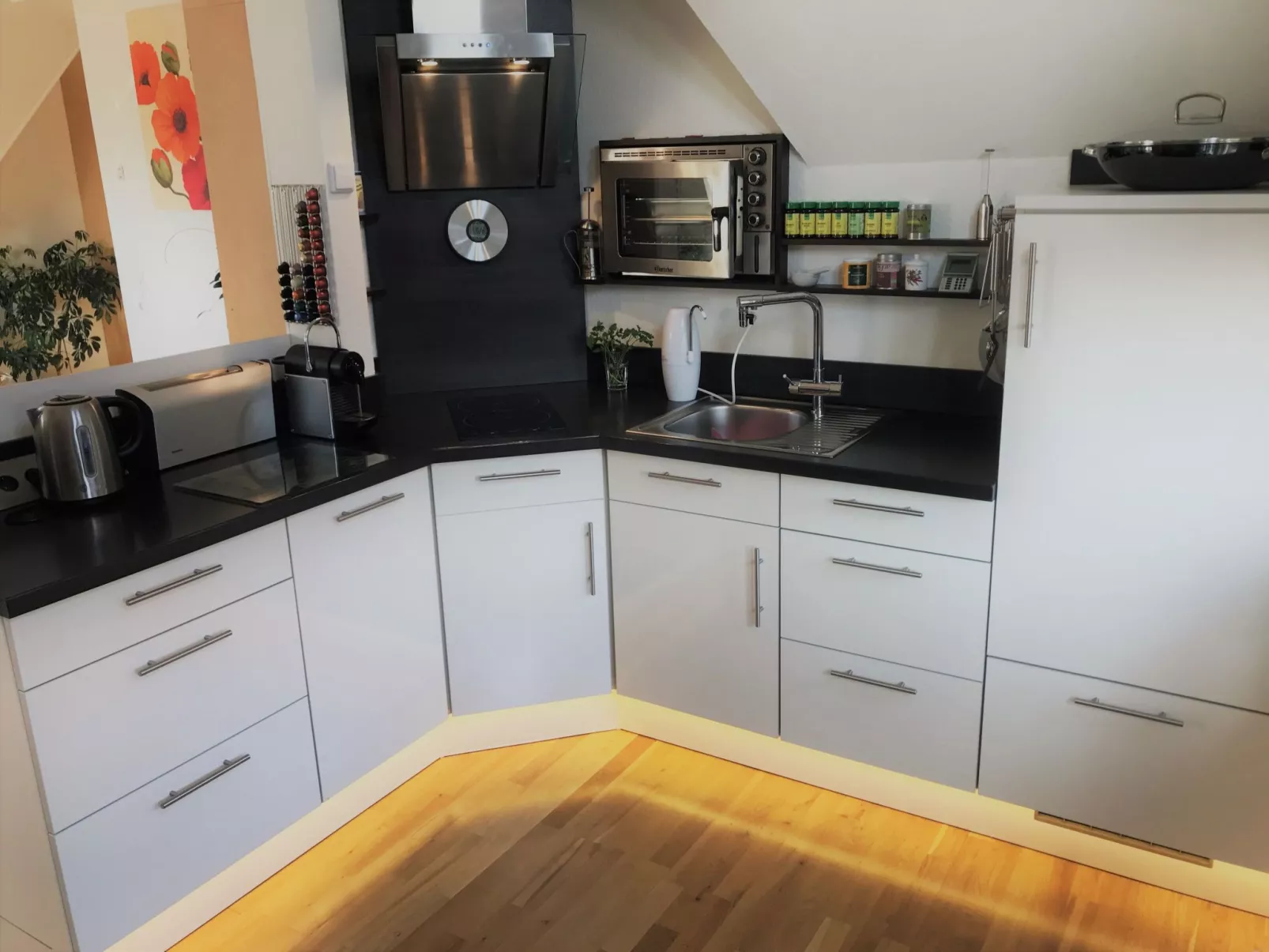 Stadtpark-Oase, ruhig, zentral, Balkon, Sauna - Image-tags.info