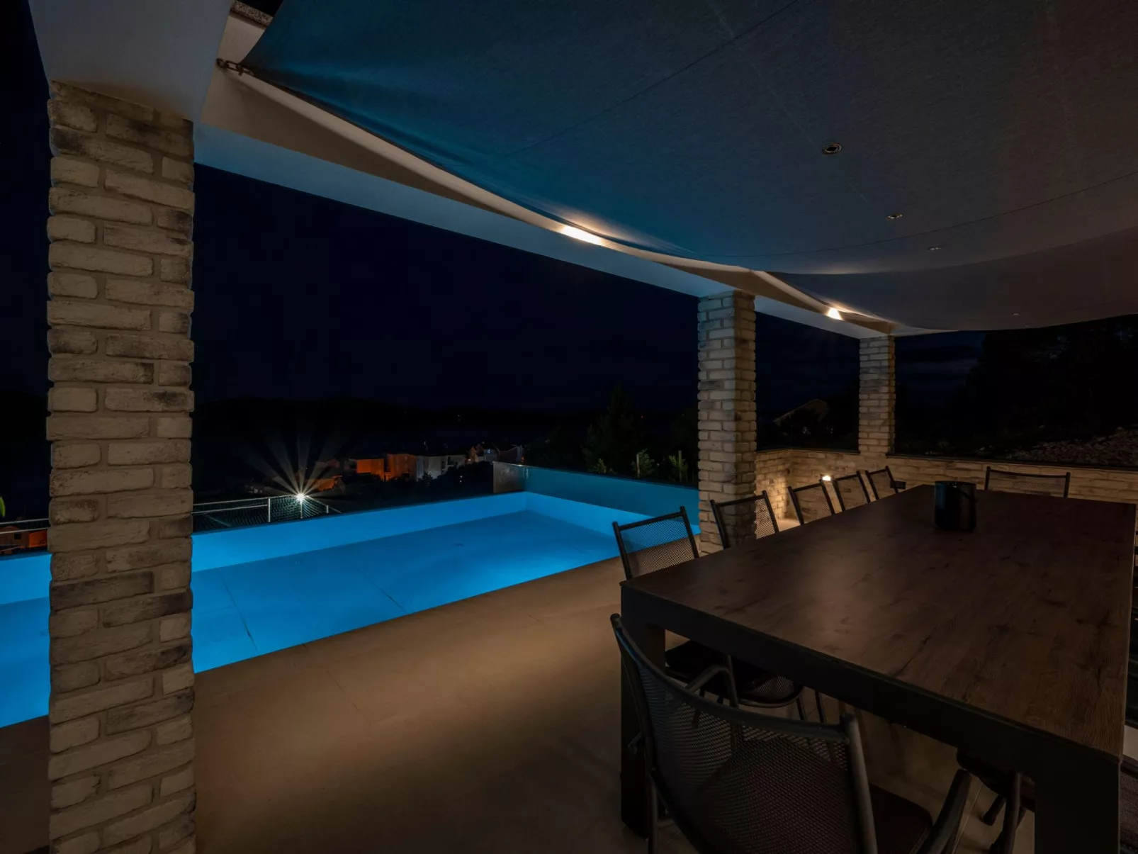 Ferienvilla "Villa Grc" mit Infinity Pool - Image-tags.info