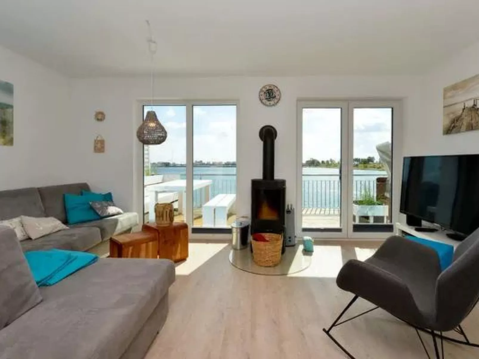 Marina Villa - Image-tags.info