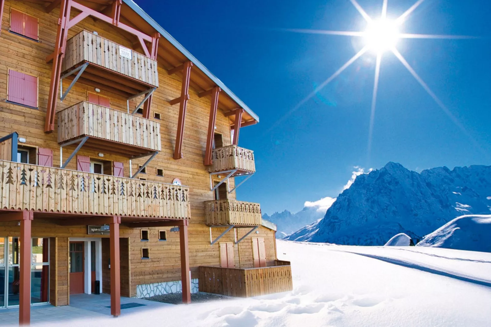 Residence Les Chalets de l'Adet 2-Exterieur winter