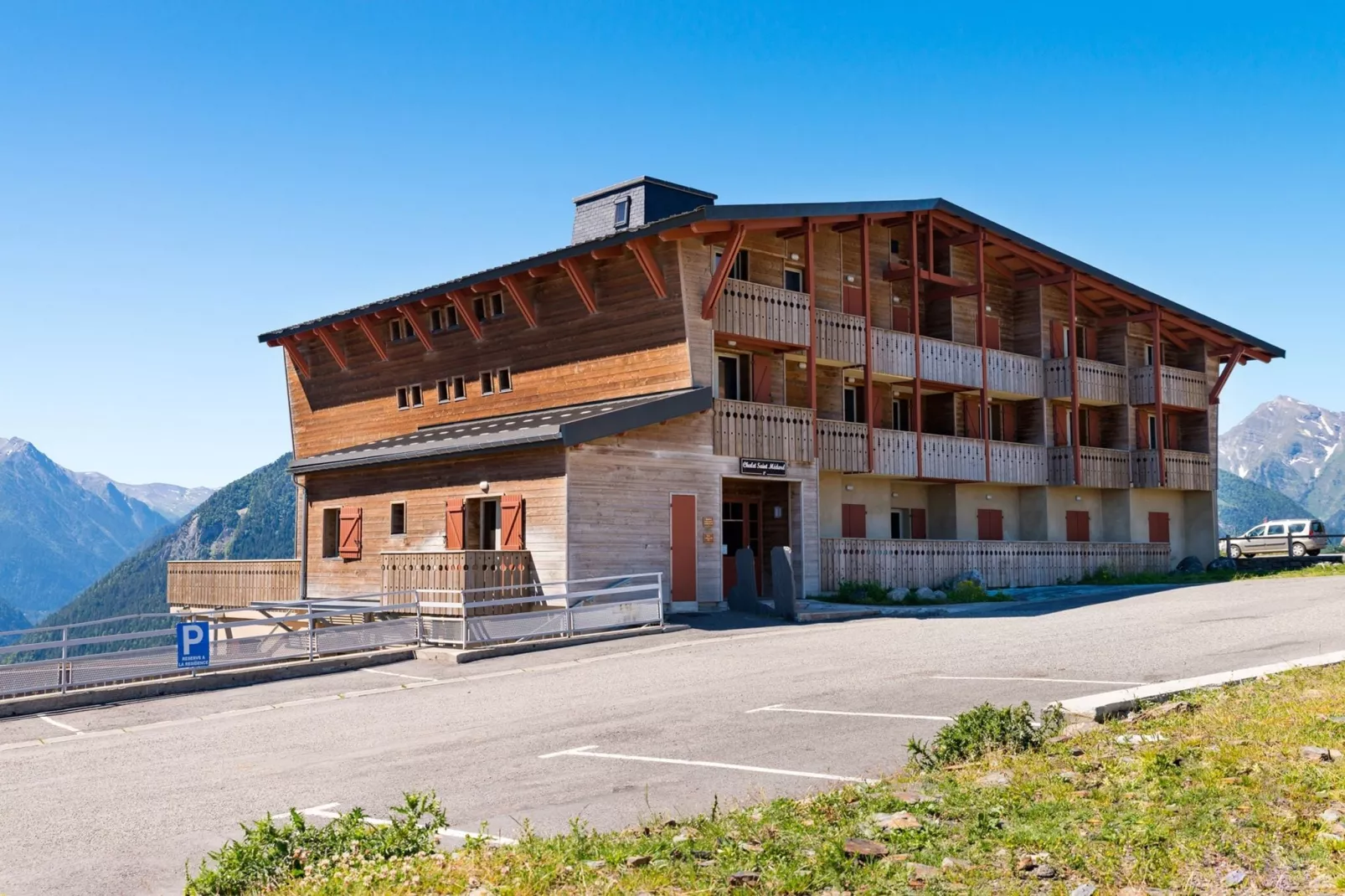 Residence Les Chalets de l'Adet 2